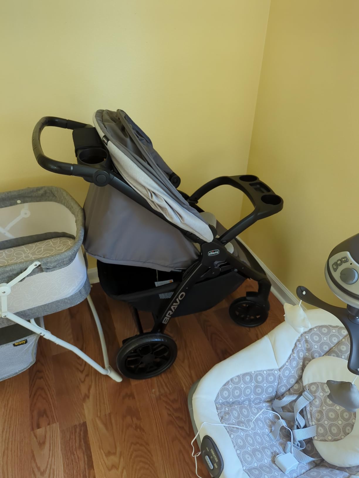 Chicco Bravo LE ClearTex Full-Size Stroller for Babies and Toddlers, UPF-Rated Canopy, GREENGUARD Gold Certified, Lightweight, One-Hand Compact Fold, Pewter/Grey customer photo 2