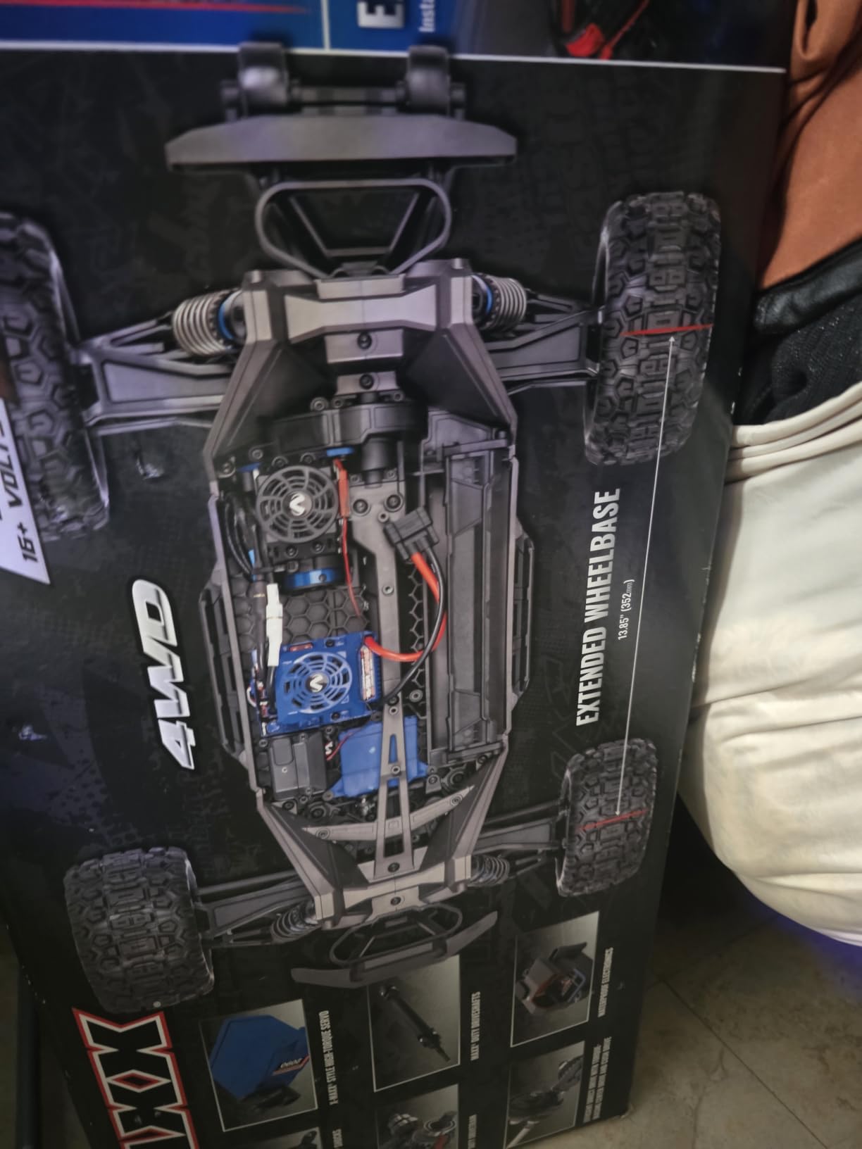 Traxxas Maxx Wide Green 1:10 RC Monster Truck 4WD RTR 2.4GHz customer photo 1