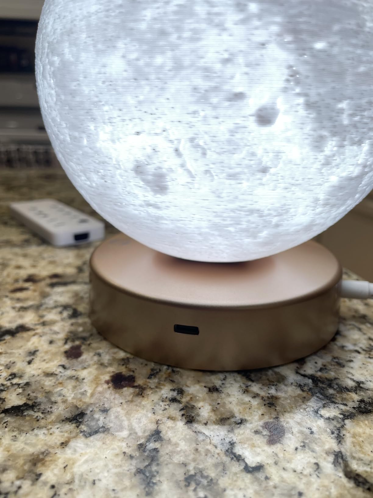 Doraubia Light Therapy Lamp, 10000 Lux Sun Lamp with 3 Color Temperatures, Stepless Brightness, Timer & Memory Function, Happy Sunlight Lamp, Full Spectrum Light with Remote Control customer photo 1