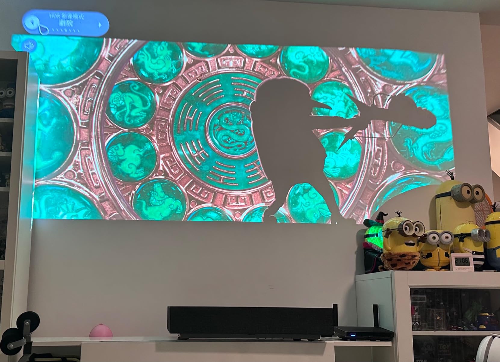 LG HU915QB Ultra Short Throw 4K UHD (3840 x 2160) 3Ch Laser Smart Home Theater CineBeam Projector with Up to 3000 ANSI Lumens, DCI-P3 100%, and webOS 6.0 customer photo 1