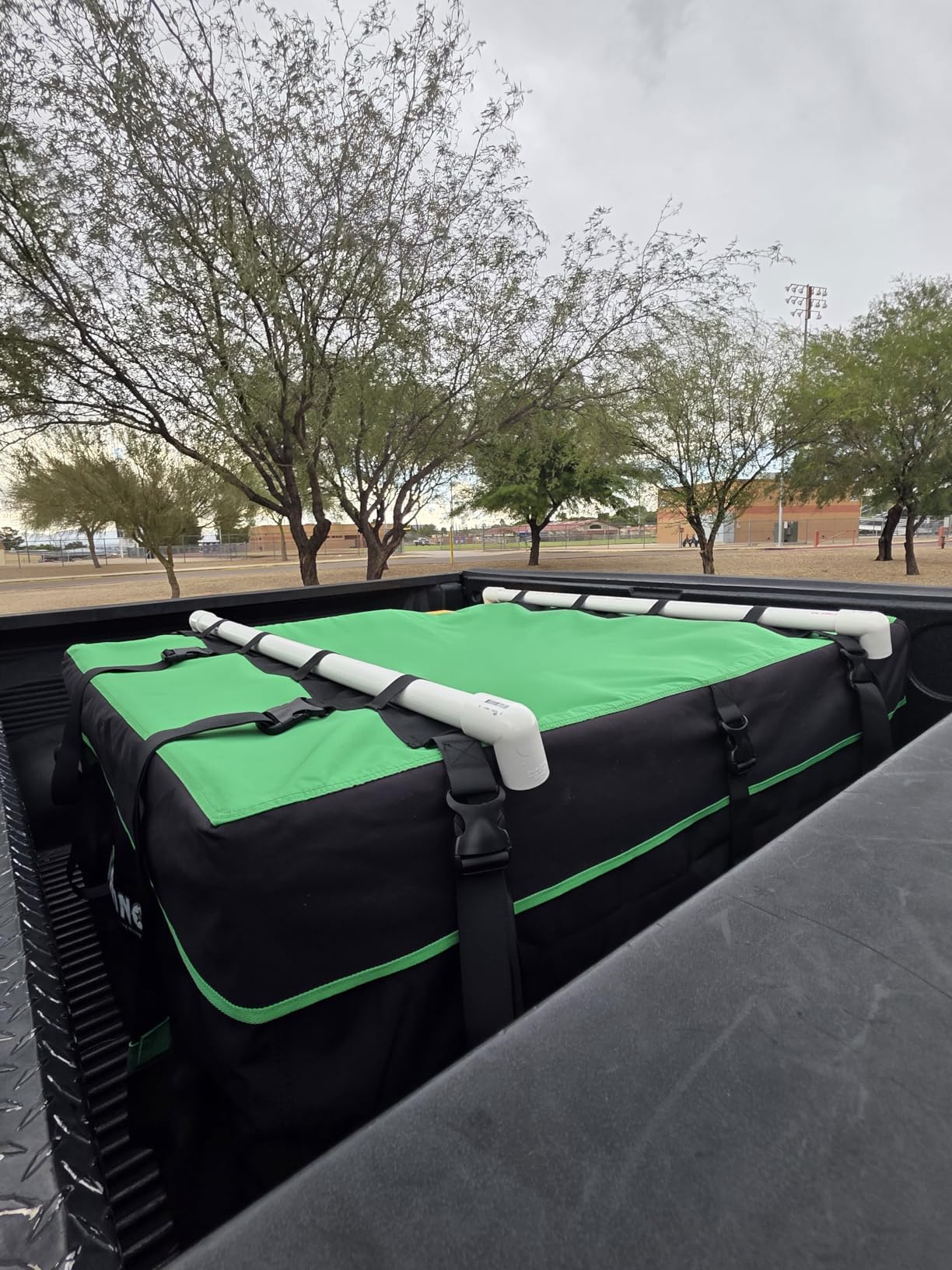 Rhino USA Rooftop Cargo Carrier for Car Storage (17.7 Cubic Feet) Heavy Duty Waterproof Roof Top Bag with Industrial Grade Zippers - Used for All Vehicle with/Without Rack Carriers - Lock Included customer photo 1