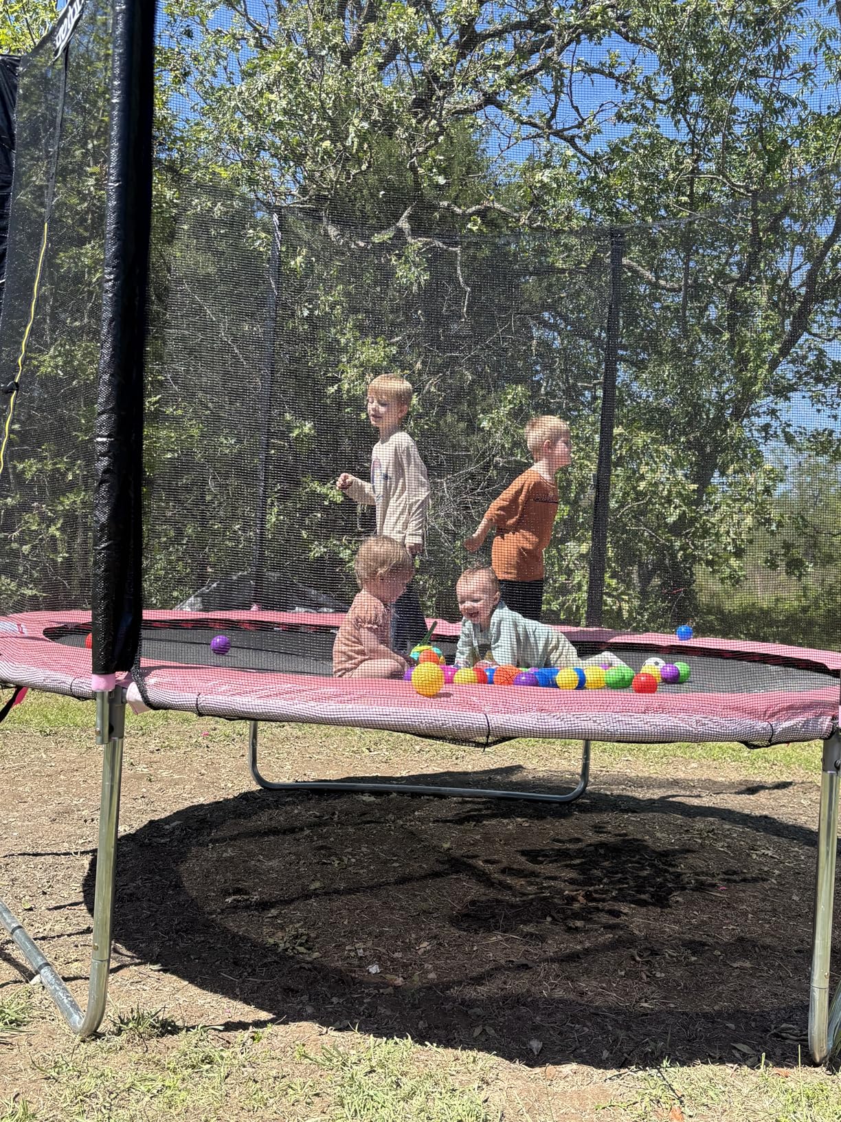 AOTOB 8FT 10FT 12FT 14 FT 15FT Trampoline with Safety Enclosure Net, Outdoor Trampoline with Basketball Hoop, Heavy Duty Jumping Mat and Spring Cover Padding for Kids and Adults, Storage Bag and Ladder customer photo 2