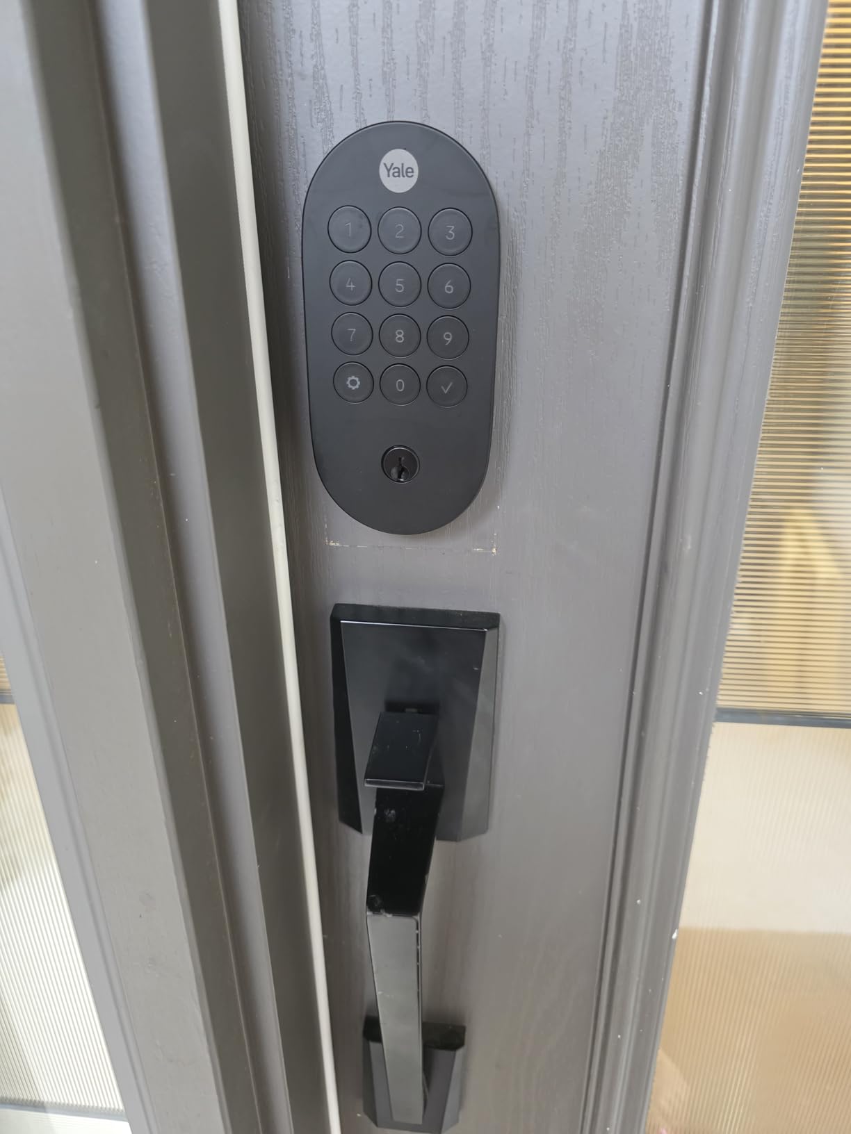 Yale Matte Black Keyed Deadbolt Smart Lock with Google Matter, YRD510-MT1-BLK customer photo 1