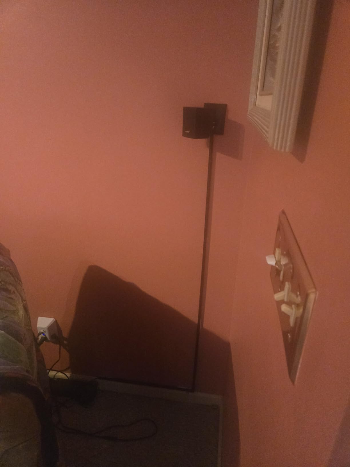 Bose Smart Dolby Atmos Soundbar, Black Bundle with Wireless Surround Speakers (Pair) and Bass Module 500 customer photo 2
