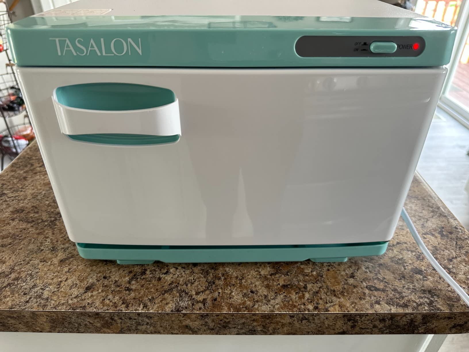 TASALON 8L Professional Hot Towel Warmer Cabinet, Use for Spa & Salon and Bathroom, Upgrade Fast Heating Aluminum Interior, Fits up to 24 Small Towels, White customer photo 2