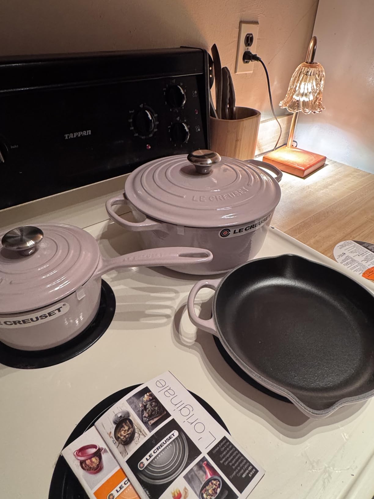 Le Creuset Enameled Cast Iron Signature Cookware Set, 7 pc, Cerise customer photo 1