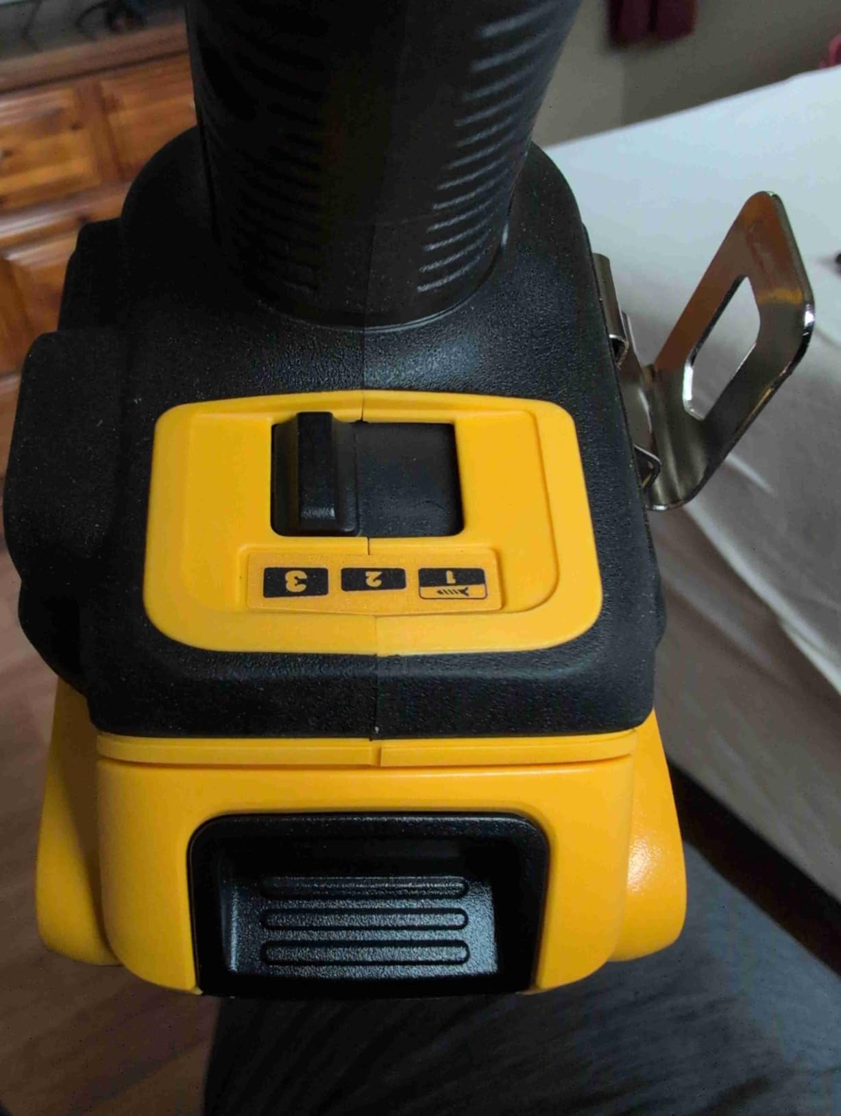 DeWalt 20V MAX XR Impact Driver, 1/4 Inch High Torque Brushless 3 Speed Premium Cordless with LED Light, Extended Runtime, Tool Only (DCF845B) customer photo 2