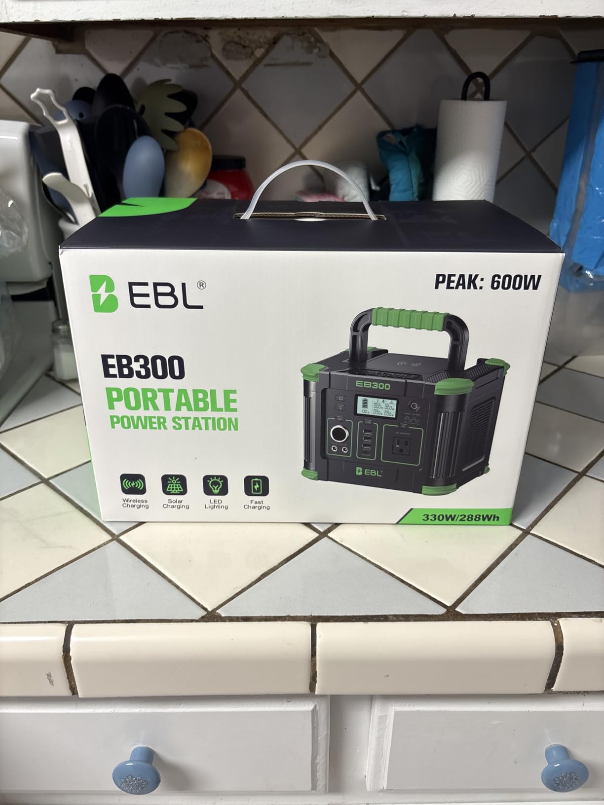 Portable Power Station 1000W, 999Wh Solar Generator, Pure Sine Wave AC Outlet with PD 60W USB-C Fast Charging, Outdoor Camping RV Van Home Backup Off-Grid Living customer photo 2