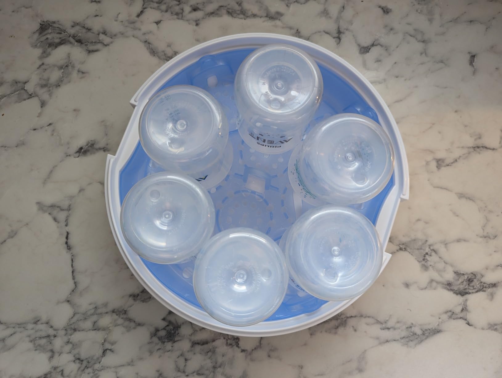 Philips AVENT Microwave Steam Sterilizer for Baby Bottles, Pacifiers, Cups and More, SCF281/05 customer photo 1