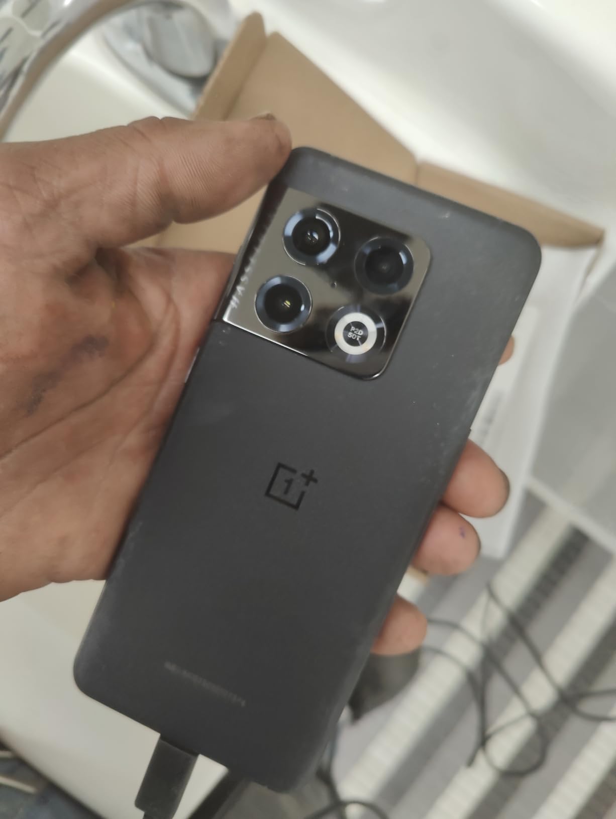 OnePlus 10 Pro 5G, 128GB + 8GB RAM, Volcanic Black - Locked to T-Mobile (Renewed) customer photo 2