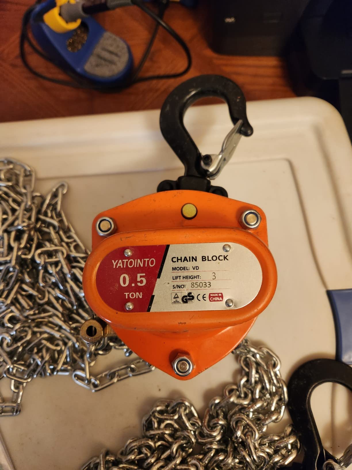 YATOINTO Chain Hoist 1/2 Ton (1100Lbs) Capacity 10FT, Manual Hand Lift Chain Block Hoist with 2 Heavy Duty Hooks, Industrial Grade Structures, Hand Chain Hoist for Garages Automotive Machinery customer photo 1