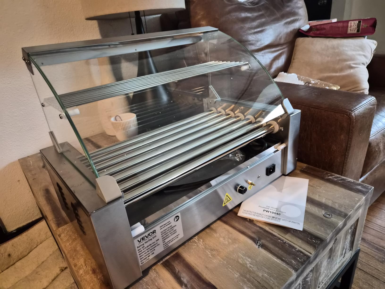 VEVOR Hot Dog Roller 7 Rollers 18 Hot Dogs Capacity 1050W Stainless Sausage Grill Cooker Machine with Dual Temp Control Glass Hood Acrylic Cover Bun Warmer Shelf Removable Oil Drip Tray, ETL Certified customer photo 1
