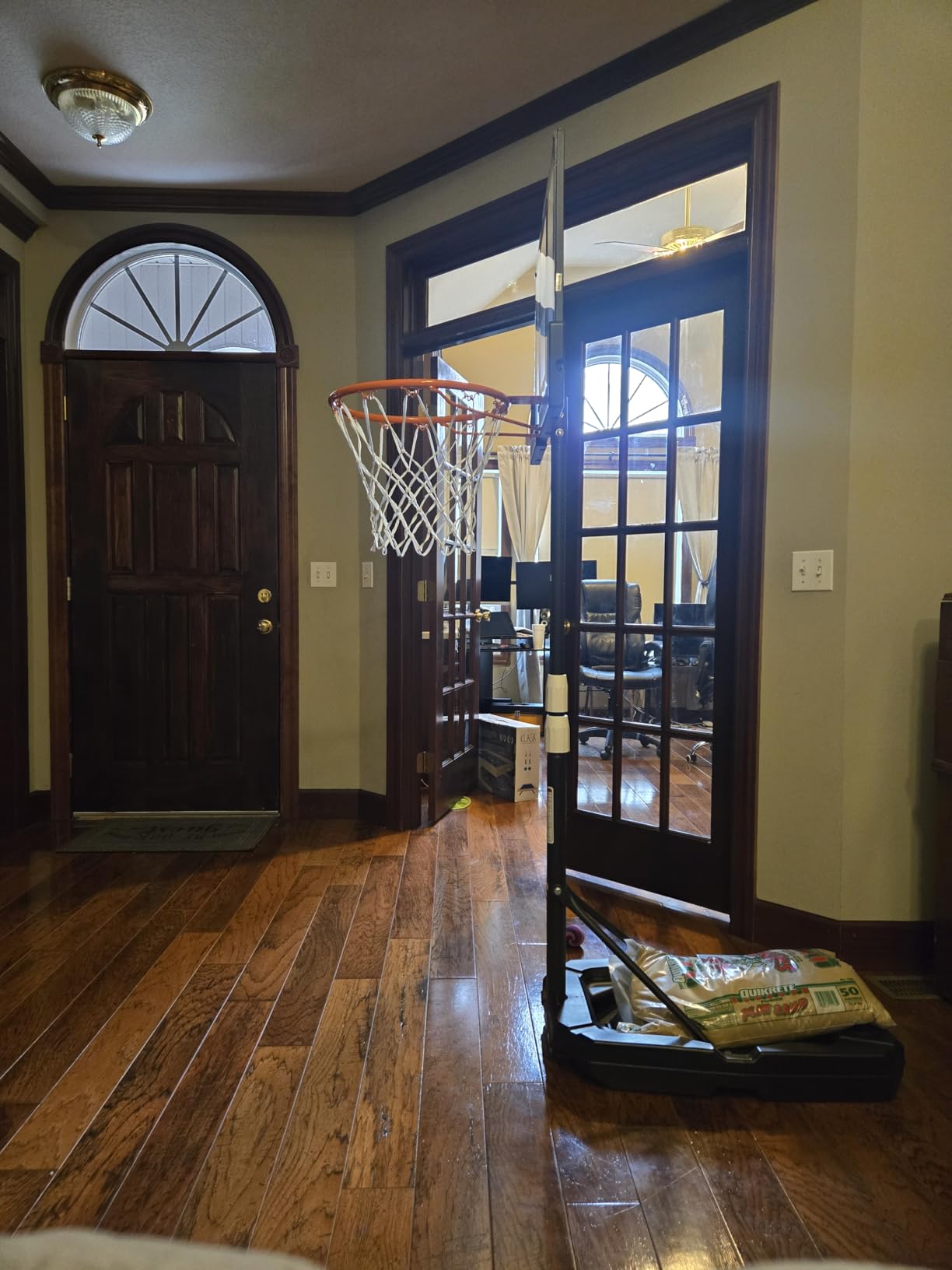 Seray Kids Basketball Hoop Outdoor [Patented 6s Safe-Adjust] 3.2-7.2FT, Indoor/Poolside/Mini Basketball Hoop for Kid/Toddler/Youth/Adult in Backyard/Driveway,Shatterproof Backboard and Enlarged Base customer photo 2