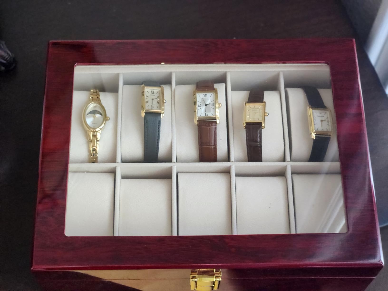 Uten Watch Box with 12 Slots, Watch Case Organizer with Golden Lock and Key, Wooden Watch Display Storage Box with Removable Watch Cushions, Velvet Lining, Metal Clasp customer photo 1