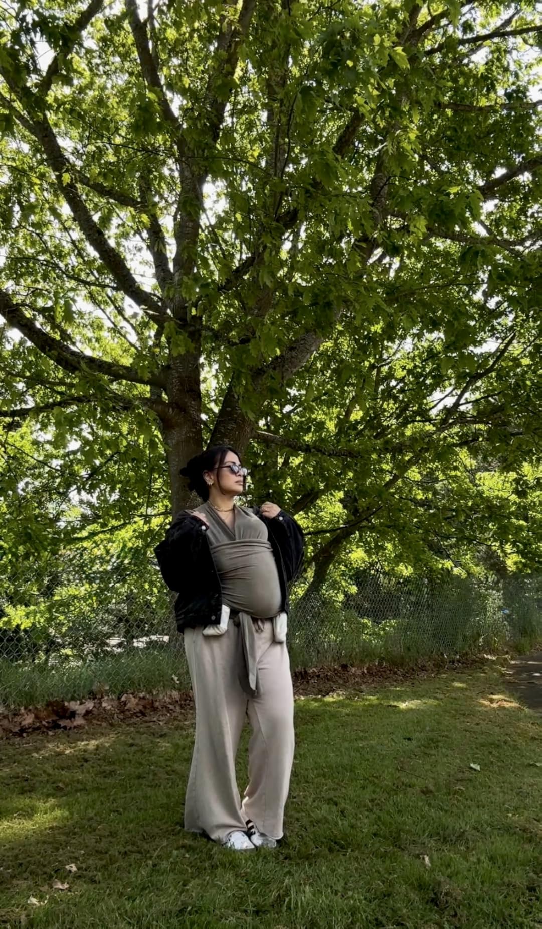 Boba Baby Wrap Carrier - Original Baby Sling Carrier for Newborns (7-35 lbs), Soft, Secure, Hands-Free & Ergonomic, Ideal for Comfortable Bonding, New Parents (Sage Green) customer photo 2