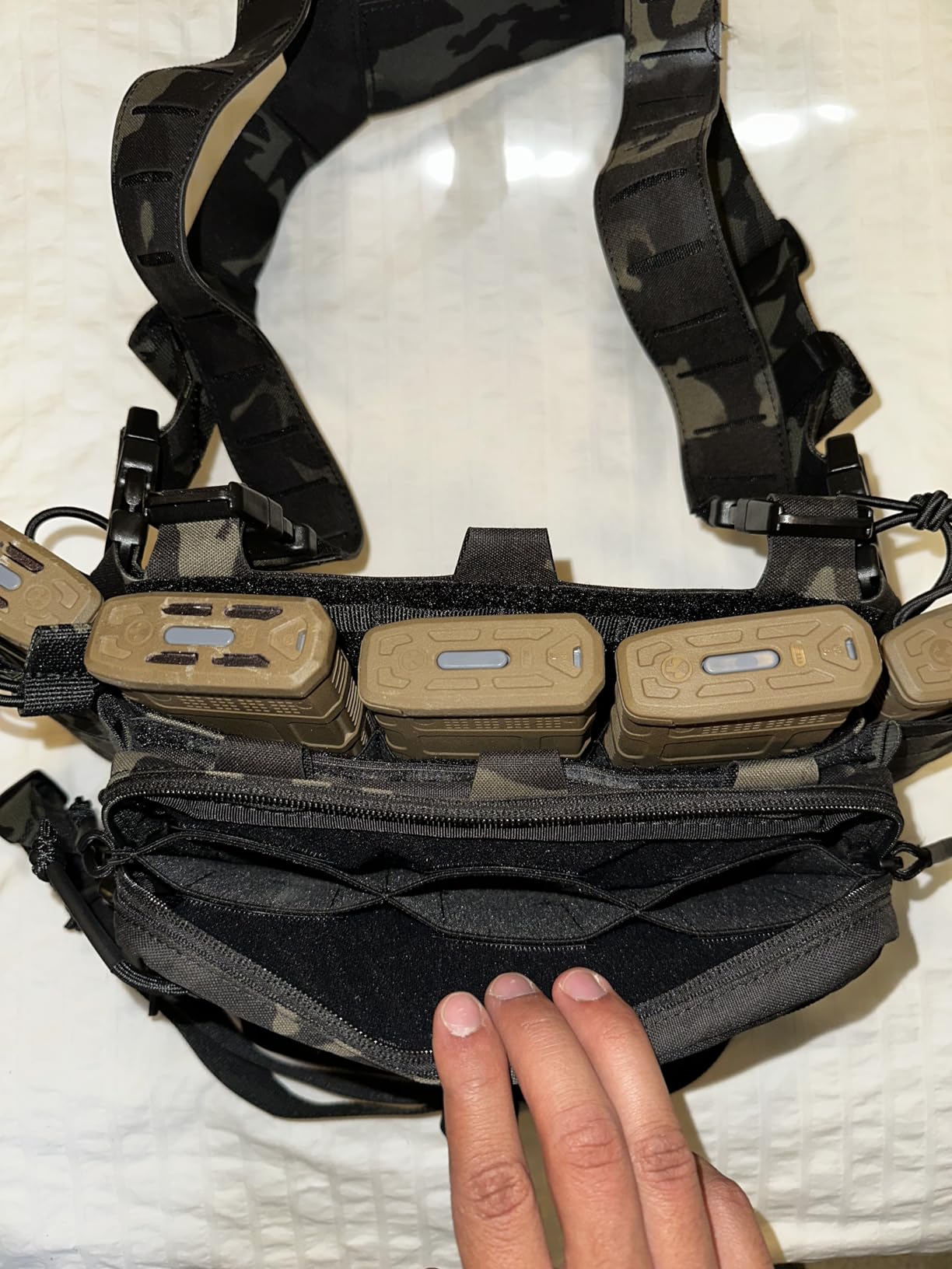 VOTAGOO Chest Rig-Tactical Chest Rig, Molle Modular Micro Fight Chest Rigs Adjustable & Detachable with 5.56/7.62 Magazine Pouch customer photo 1