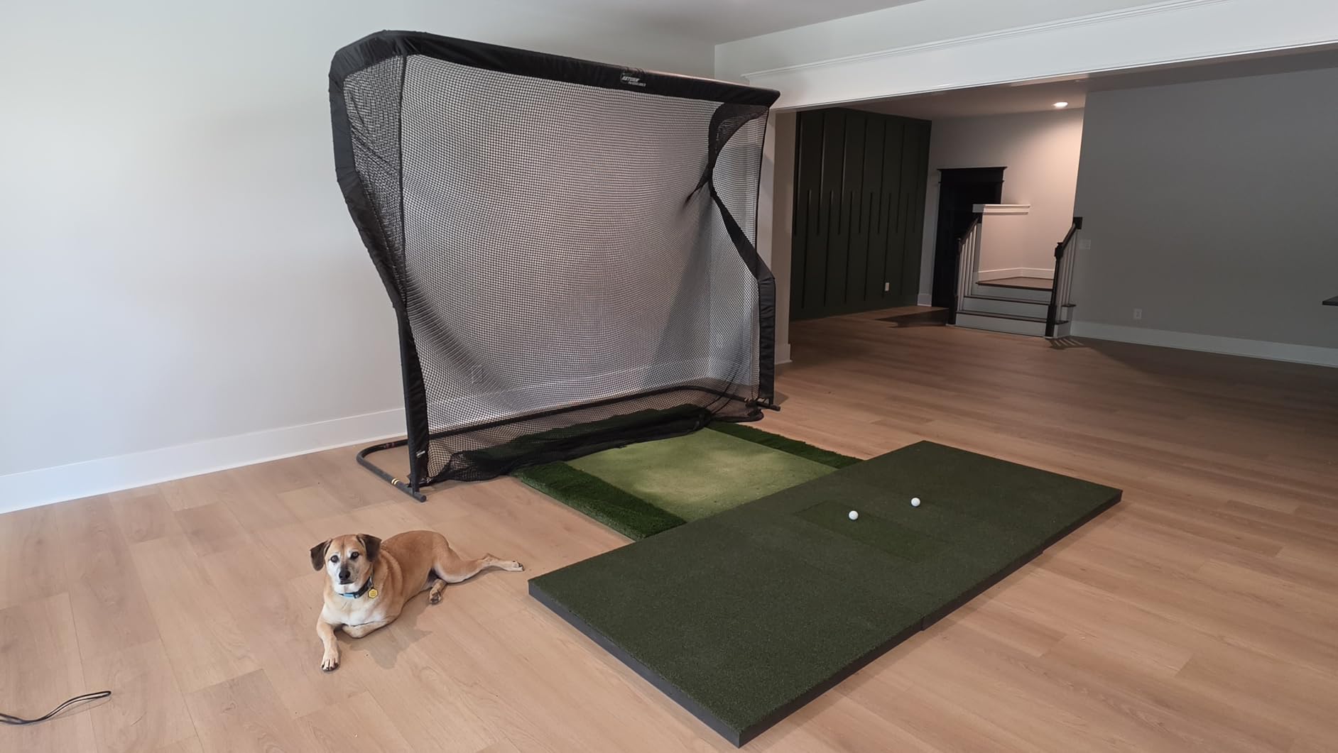 The Indoor Golf Shop SIGPRO Softy Golf Mat - Professional-Grade Practice Mat - Realistic Fairway Feel - Real Tee Capable, Replaceable Hitting Strip, Thick Cushioning & Joint-Friendly Design customer photo 1