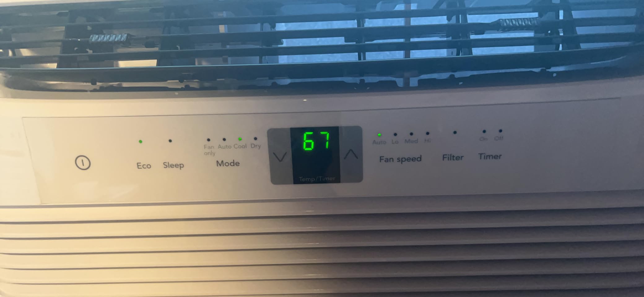6,000 BTU Window Air Conditioner with Remote Control, Cools Up to 250 Sq. Ft., Quiet Operation, Eco Mode, 3 Fan Speeds, Auto Restart, White customer photo 2