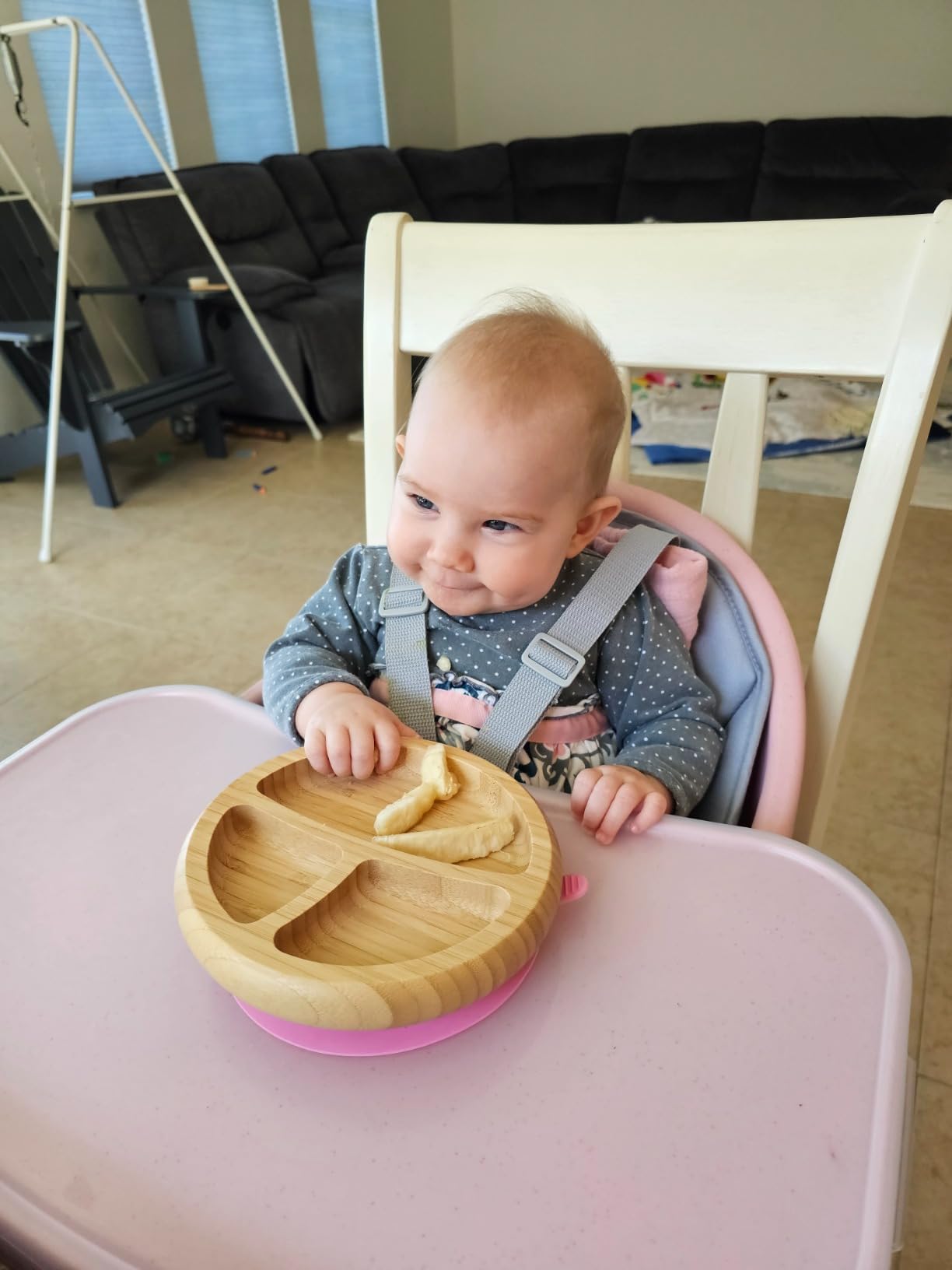 Maxi-Cosi Moa 8-in-1 High Chair, Machine Washable Infant High Chair, Convertible to Booster Seat customer photo 2