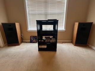 Yamaha R-N800A Network Receiver with Phono and Built-in DAC, Black customer photo 1