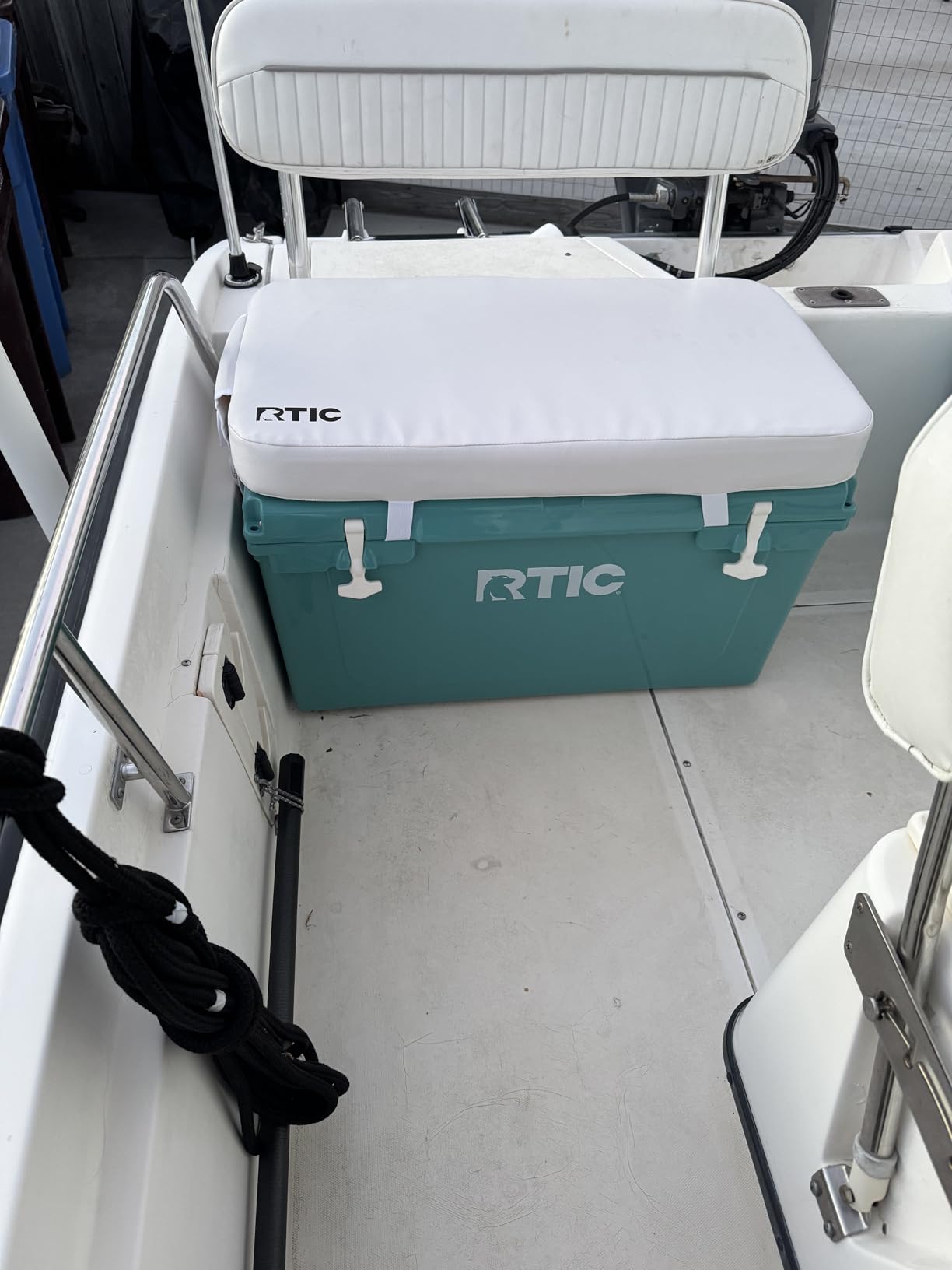 RTIC 65 QT Ultra-Tough Cooler Hard Insulated Portable Ice Chest Box for Beach, Drink, Beverage, Camping, Picnic, Fishing, Boat, Barbecue customer photo 2