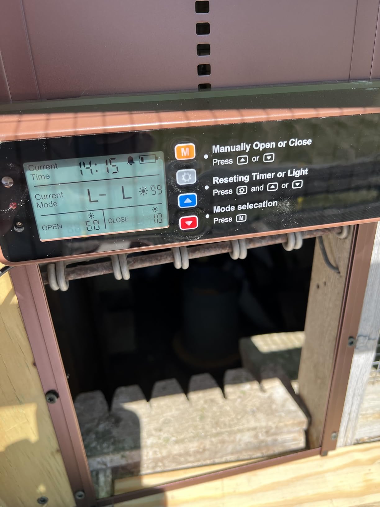 Automatic Chicken Coop Door Solar Powered with Timer & Light Sensor | Automatic Chicken Door with LCD Display, Chicken Door with Rang 20M Remote Control, Anti-Pinch Function & Made of Al-Alloy customer photo 1