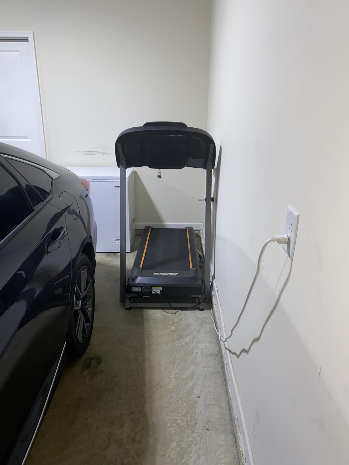 AFG Fitness Folding Treadmill Series customer photo 2