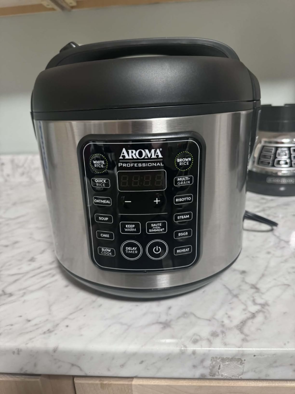 AROMA Digital Rice Cooker, 4-Cup (Uncooked) / 8-Cup (Cooked), Steamer, Multicooker, Slow Cooker, Oatmeal Cooker, Auto Keep Warm, 2 Qt, Stainless Steel Exterior customer photo 1