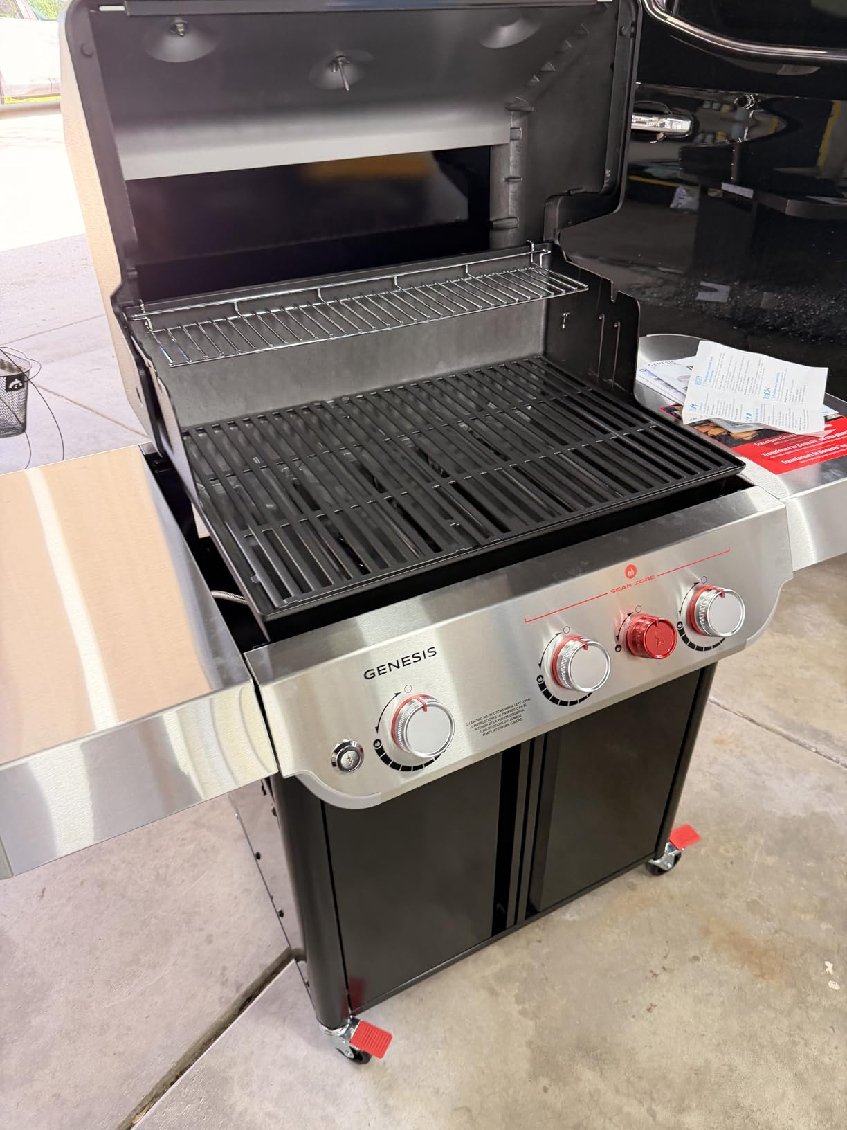 Weber Genesis E-325 Liquid Propane Gas Grill for Outdoor Cooking, 3 Burners, Black - Porcelain-Enameled, Cast-Iron Grates, PureBlu Burners & Sear Zone customer photo 2