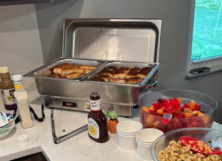 Garvee Electric Chafing Dish Buffet Set, 9 QT Buffet Servers and Warmers Stainless Steel Chafing Dish, Commercial Food Warmer with Temperature Control Display for Parties, Catering, Festivals customer photo 1