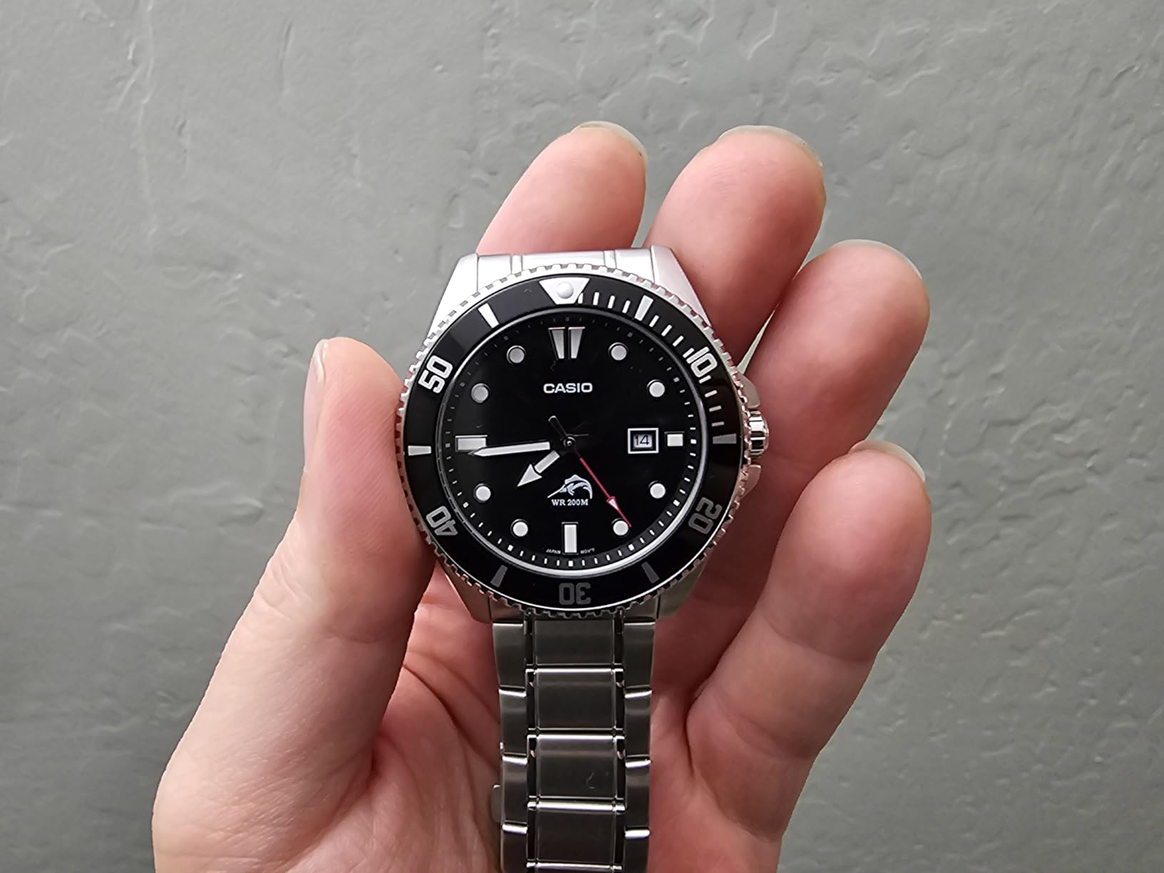 Casio Classic Diver Stainless Steel Watch Date Indicator MDV-106DD-1A1VCF, Black/Silver customer photo 2