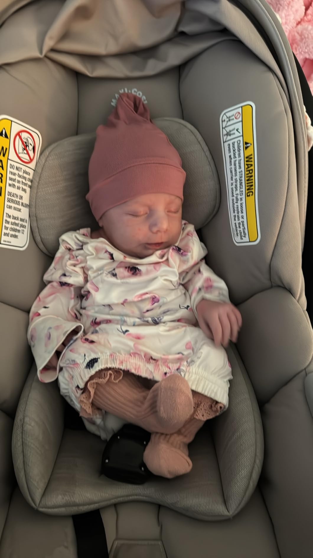 Maxi-Cosi Mico Luxe Infant Car Seat with Base, Rear Facing, 4-30 lbs (New Hope Tan) customer photo 1