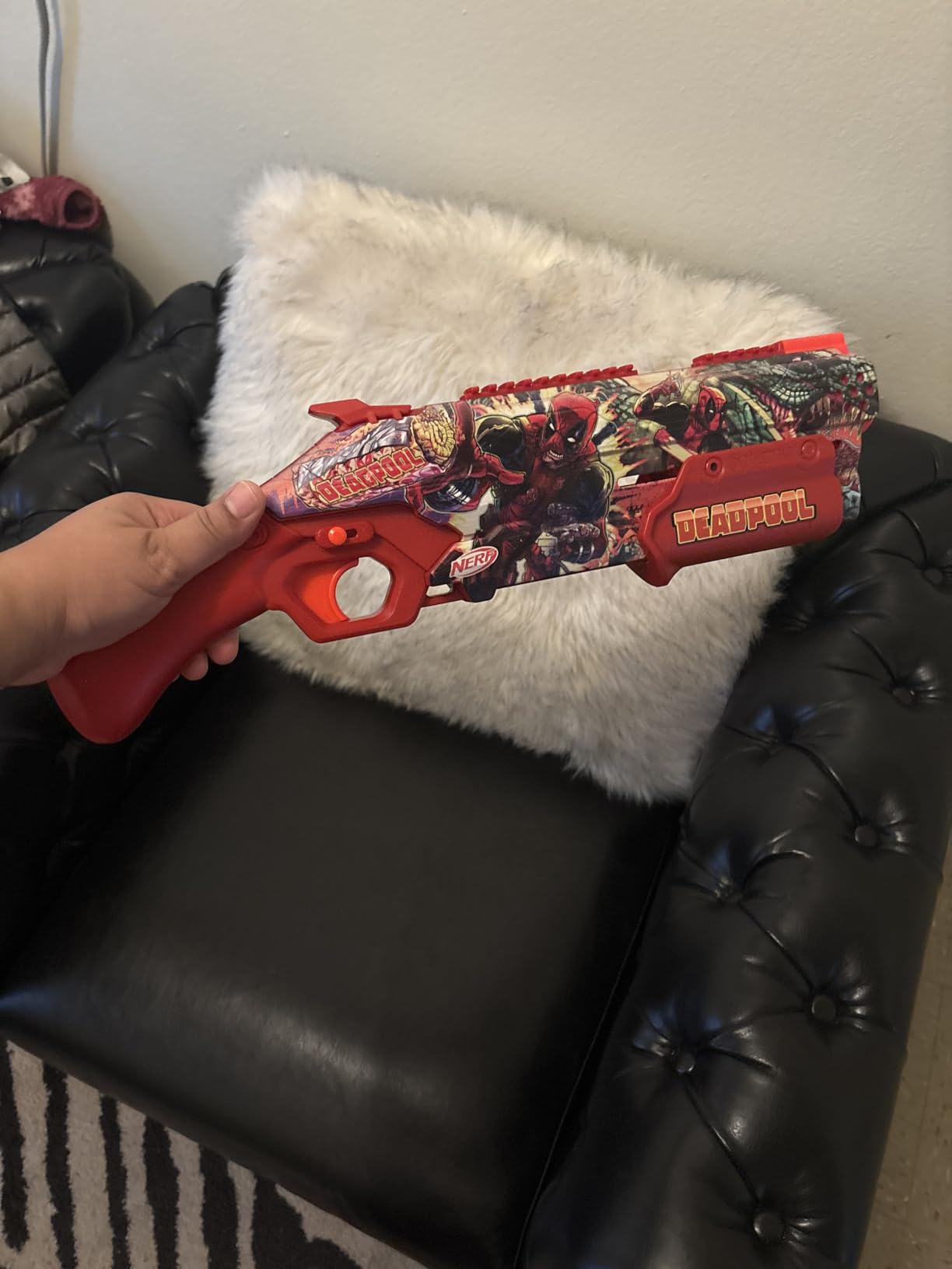 Marvel Deadpool Blaster, 16 Nerf Rival Accu-Rounds, Pump Action, Breech Load, Gifts for Teens, 14+ customer photo 1
