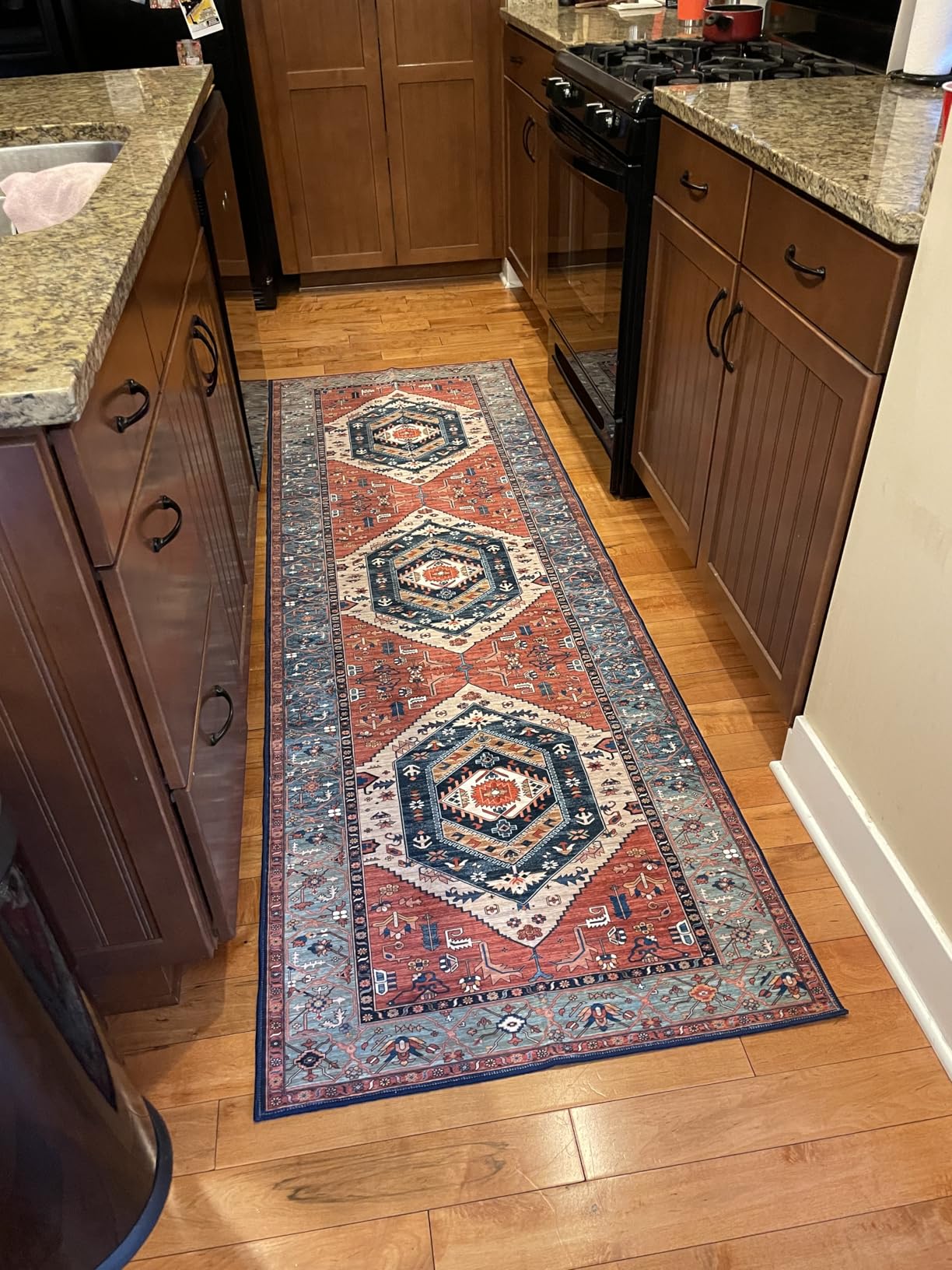 SERISSA Runner Rug for Hallways, 2'6