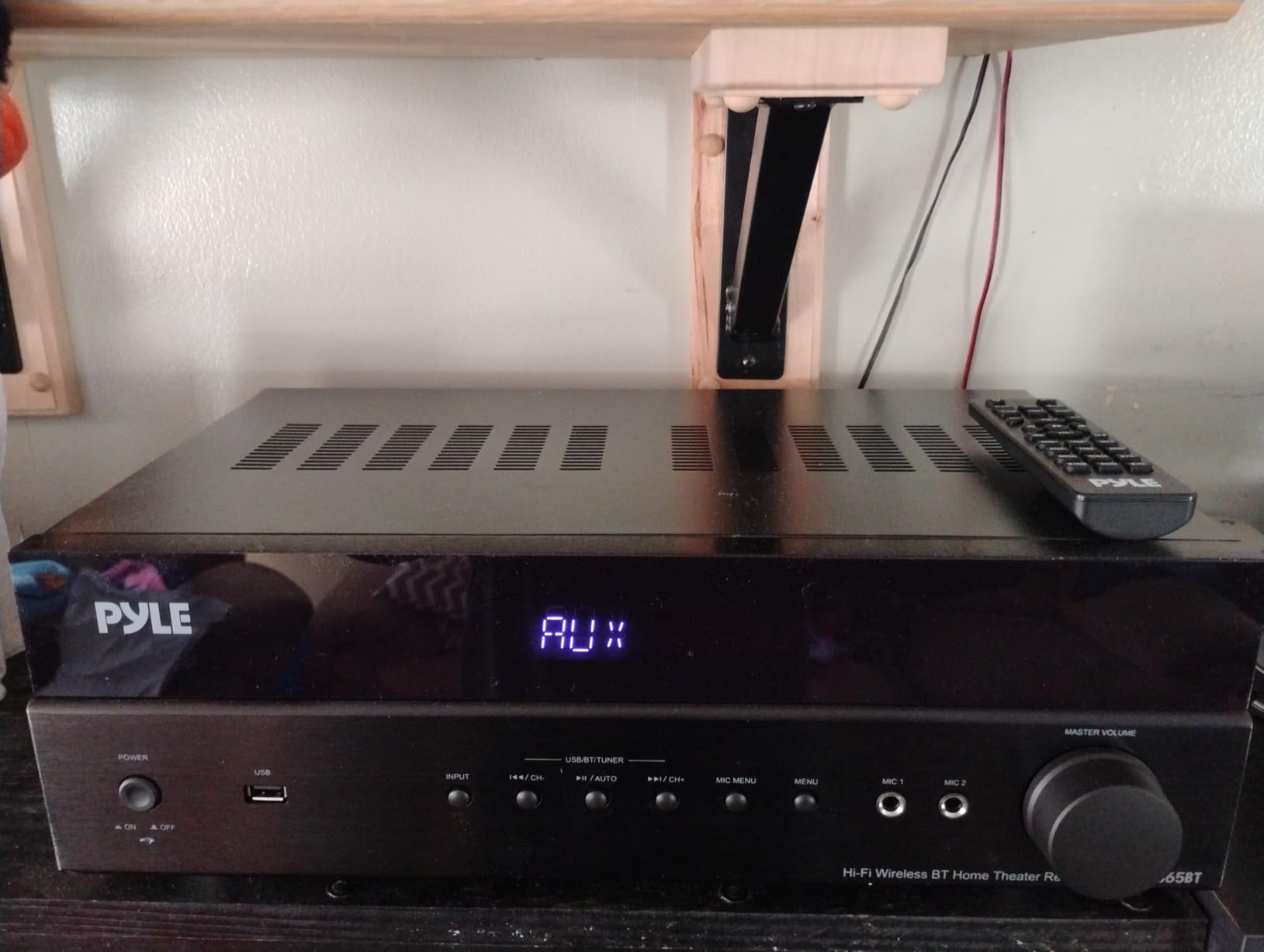 Pyle 5.2 Channel Hi-Fi Home Theater Receiver - 1000W MAX Wireless BT Surround Sound Stereo Amplifier System with 4K Ultra HD Support, MP3/USB/DAC customer photo 1