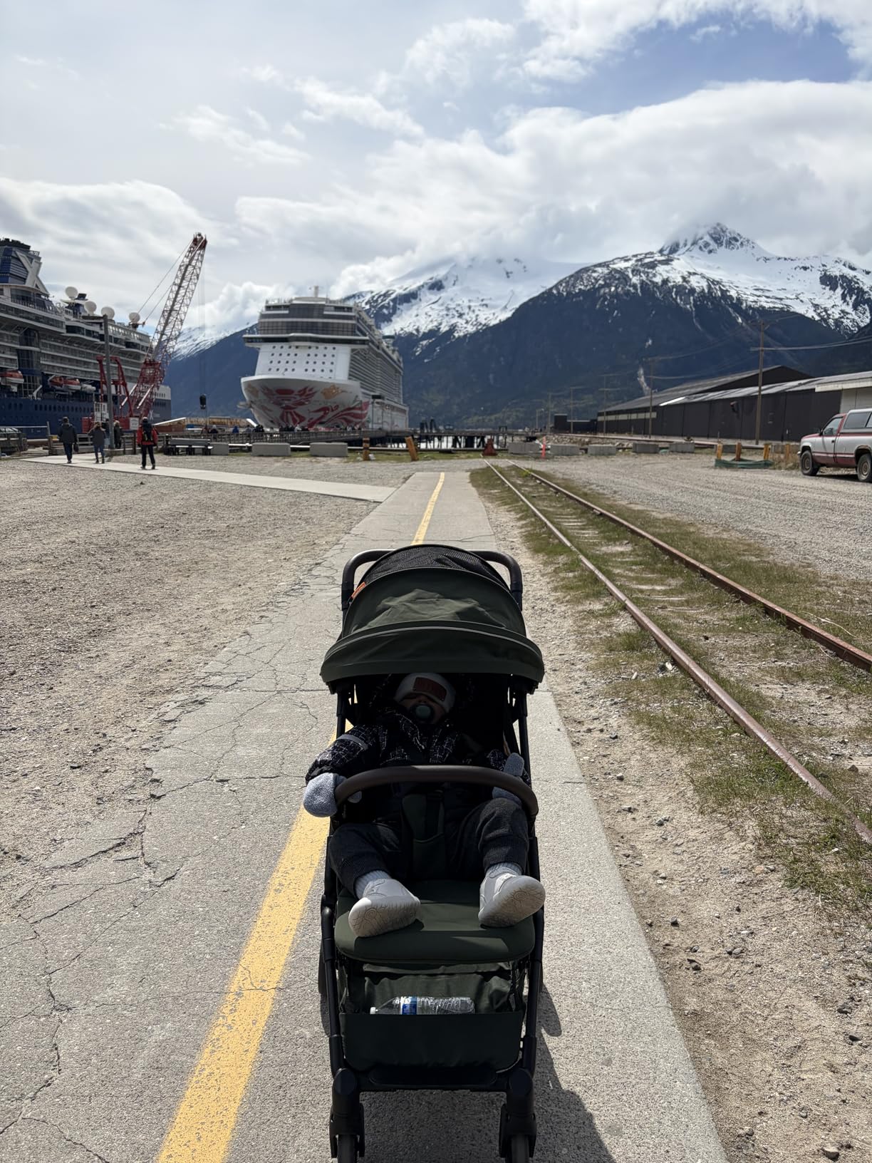 MAMAZING Ultra Air Lightweight Baby Travel Stroller with Carbon Fiber Frame, Compact & Airplane-Friendly, One-Handed Fold, 11.6 lbs, Perfect for Toddlers, Jet customer photo 2