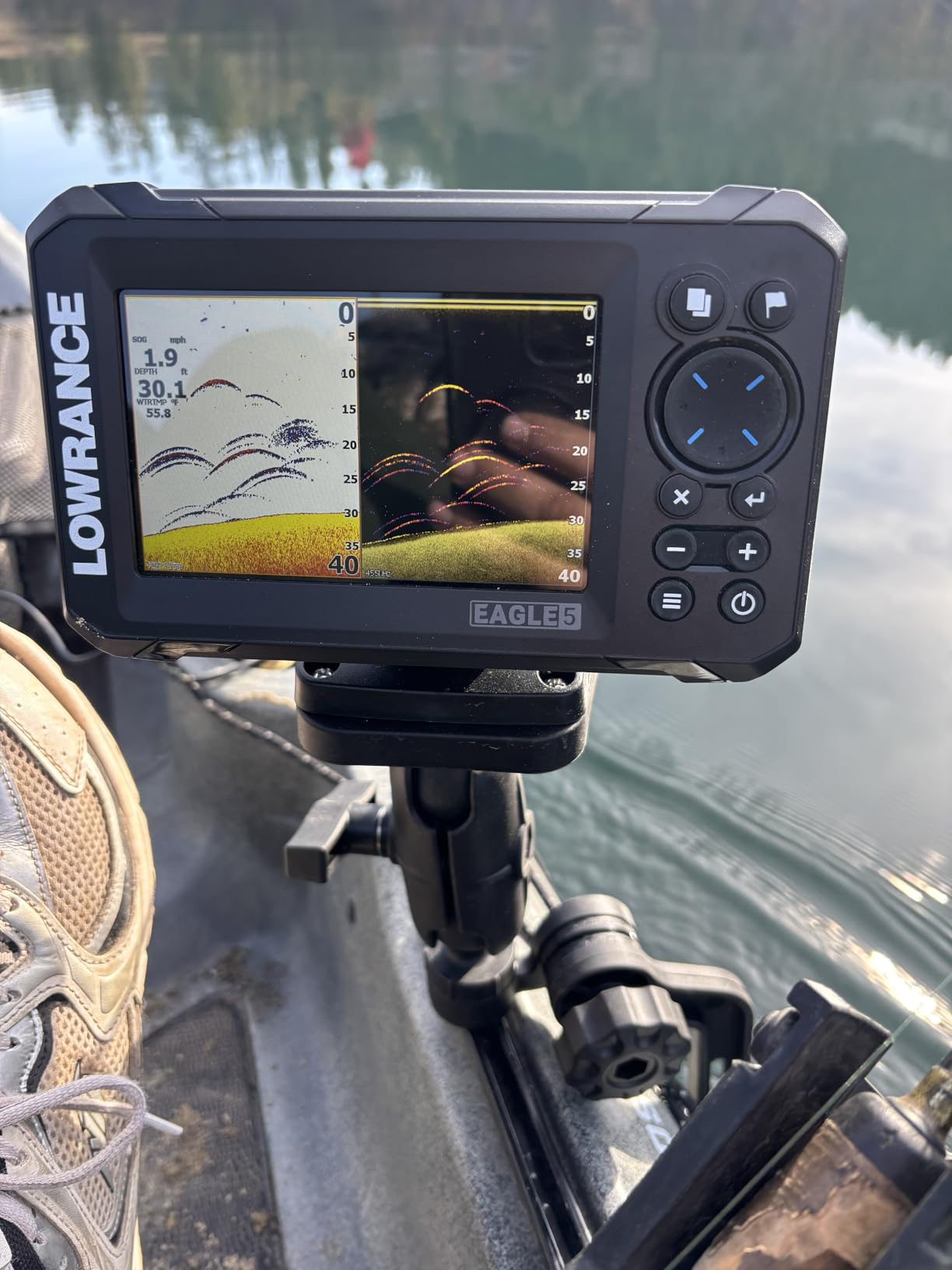 Lowrance Eagle Fish Finders with IPS Screen customer photo 1