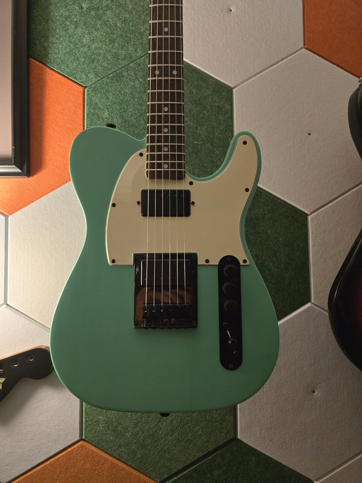 Fender Squier Debut Series Telecaster Electric Guitar, Beginner Guitar, 2-Year Warranty, Includes Free Lessons, Dakota Red with Satin Urethane Finish customer photo 2