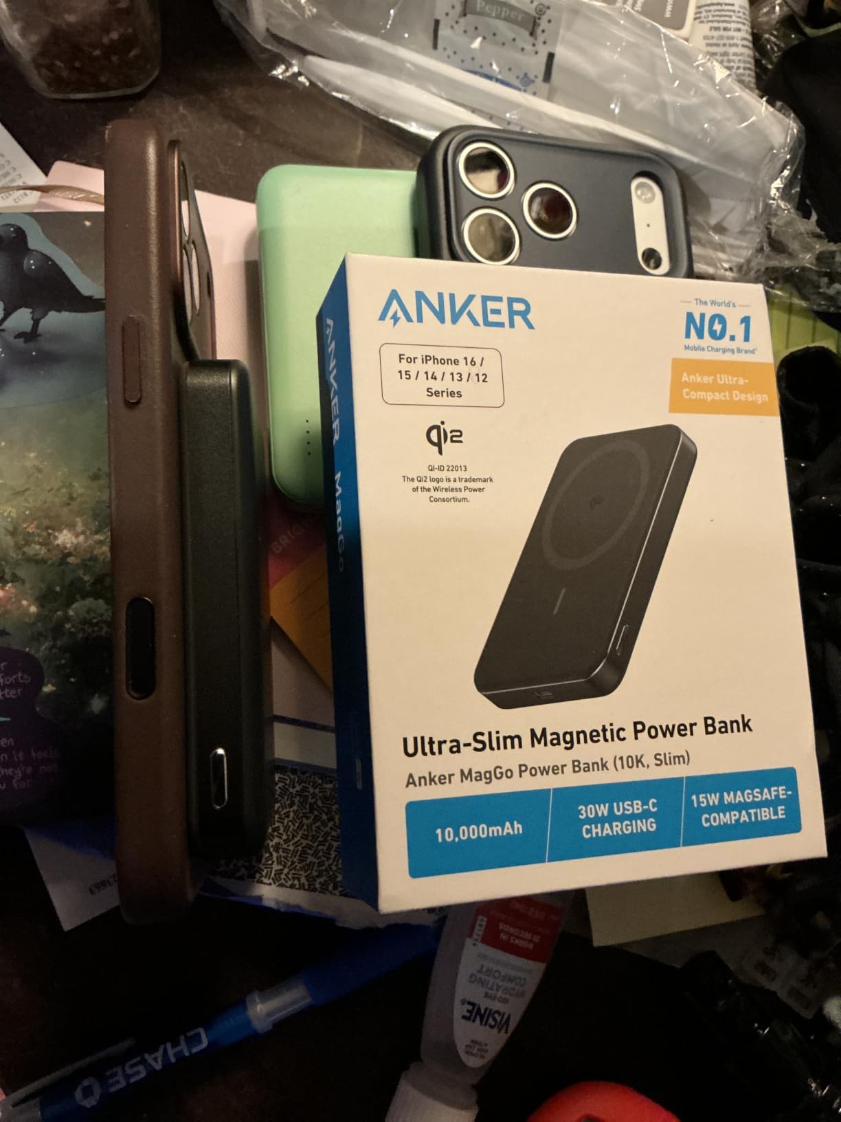 Anker MagGo Power Bank, Slim 10,000mAh Magnetic Battery Pack, Qi2 Certified 15W Ultra-Fast MagSafe Compatible Portable Charger, Ergonomic Design customer photo 1
