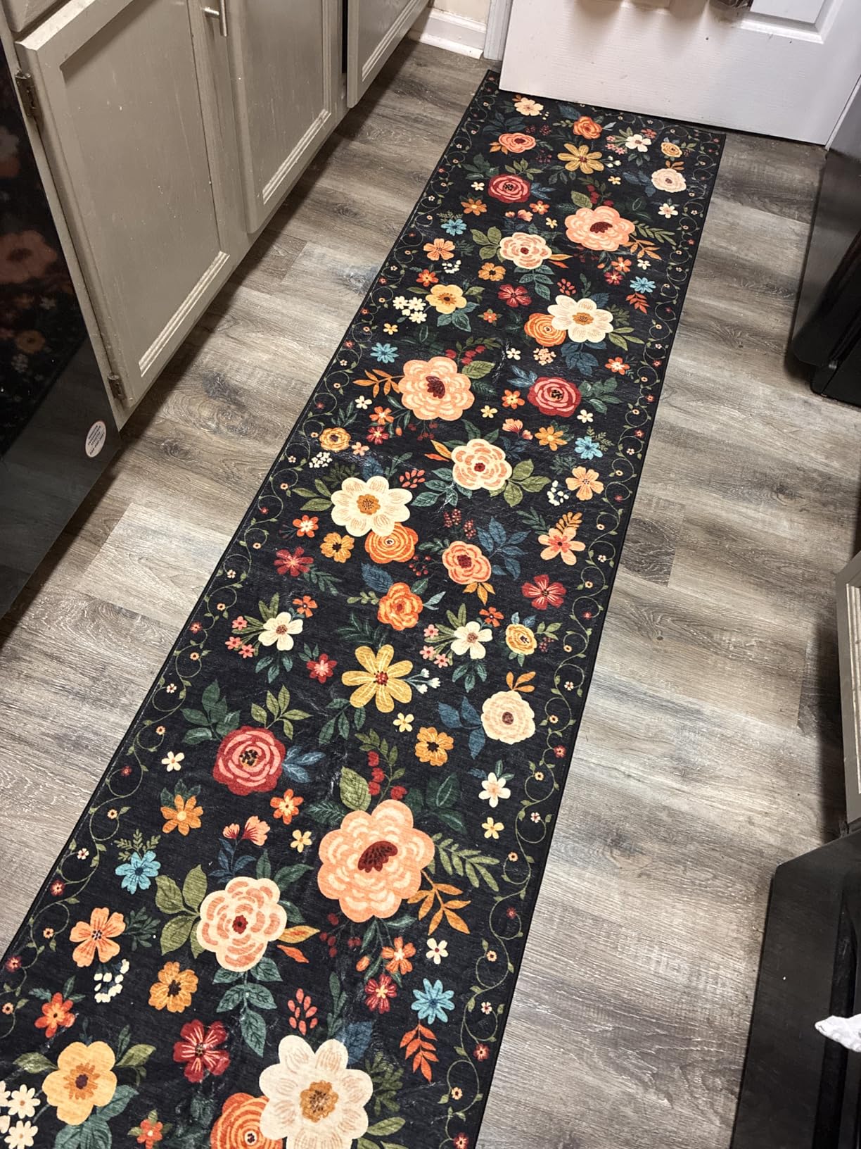 DUKINO 2x6 Runner Rug for Hallway, Washable Kitchen Runner Rug with Non Slip Backing, Low Pile Soft Boho Floral Runner for Kitchen, Hallway, Entryway, Laundry, Bedroom, Black customer photo 1