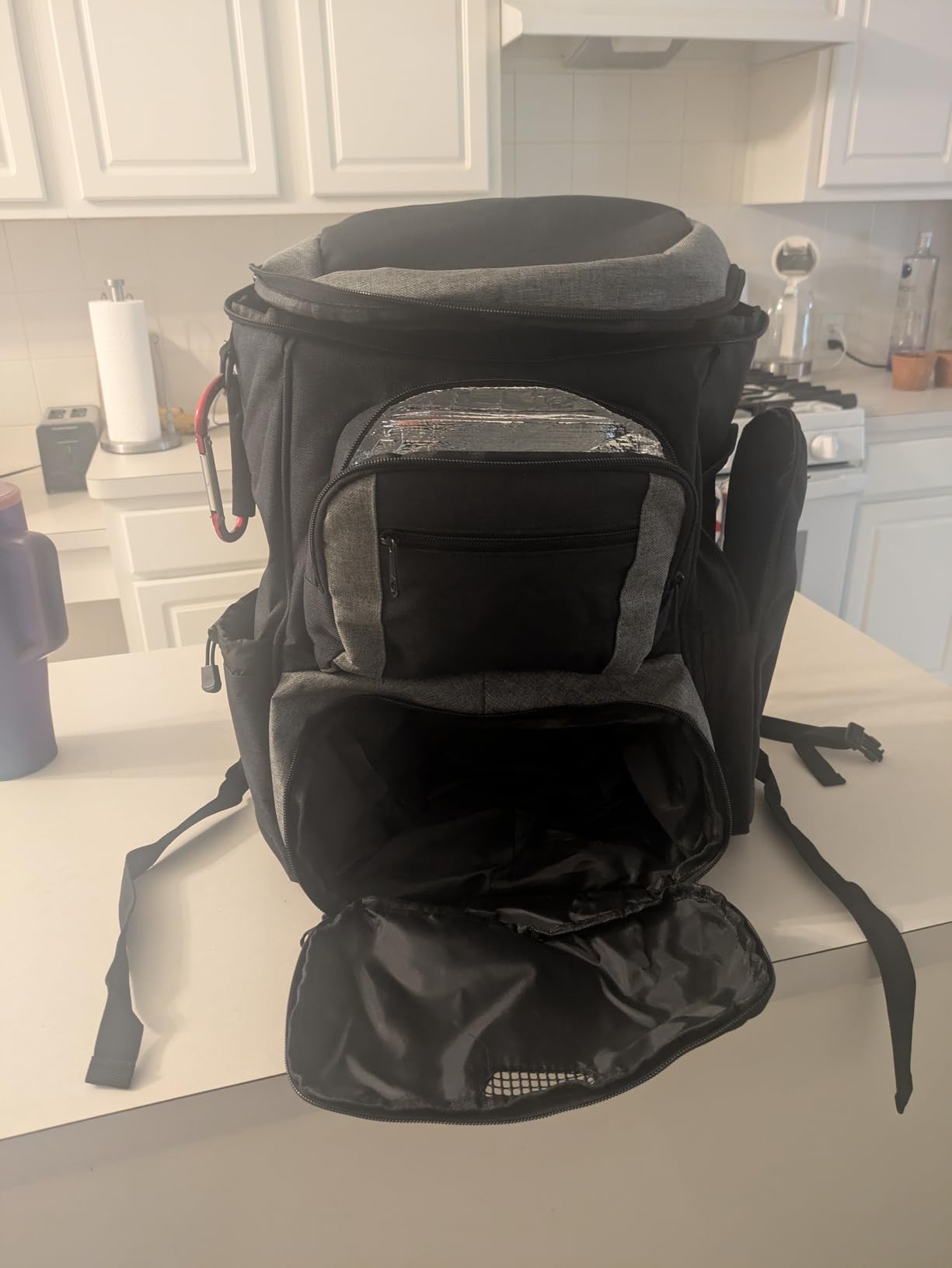 HAMBOLY Pickleball Bag for Men & Women, Large Pickleball Backpack with Shoes Compartment and Cooler, Fence Hook Design customer photo 1