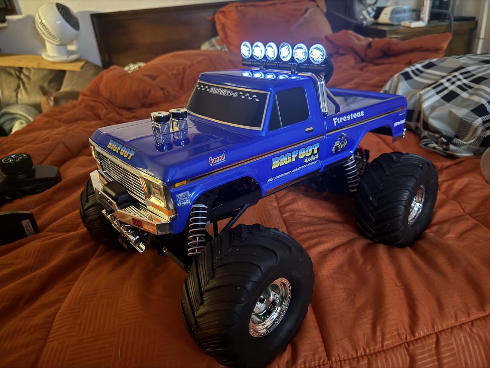 Traxxas 1/10 Bigfoot Monster Truck HD w/USB-C RTR customer photo 1