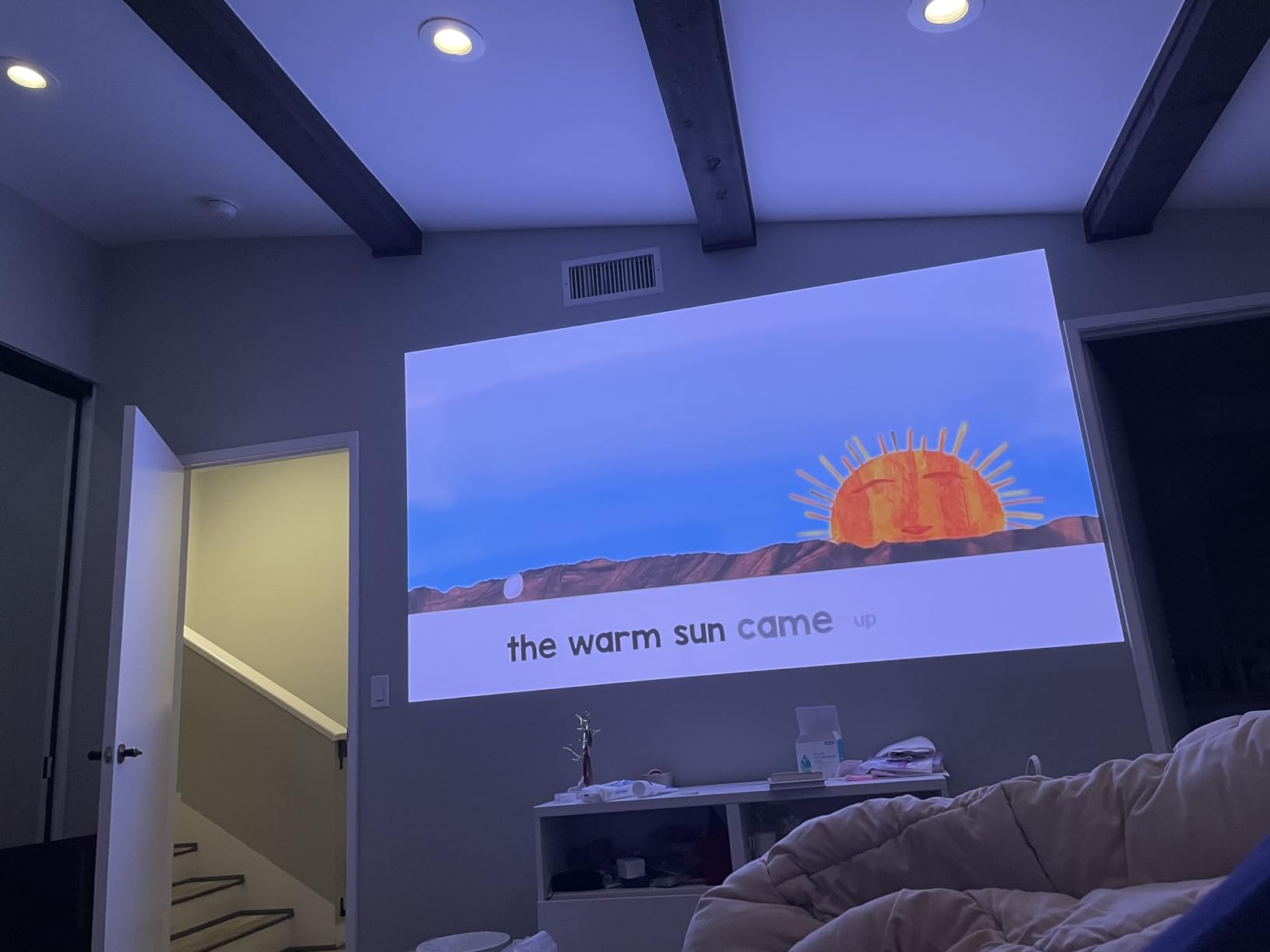 XGIMI HORIZON S Pro 2024 NEW 4K Projector, Dolby Vision, 1800 ISO Lumens, 110% BT.2020, Built-in Flexible Stand, Intelligent Screen Adaption, 2 x 12W Harman Kardon customer photo 2