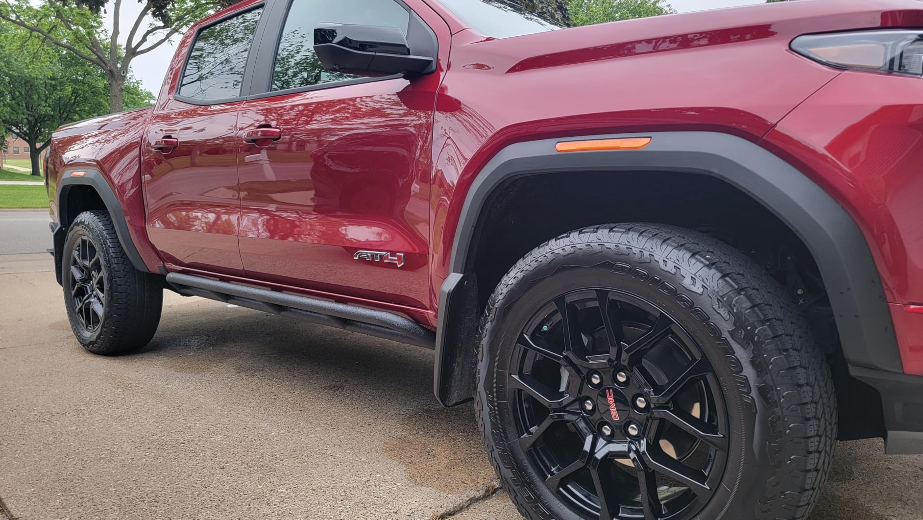 Hooke Road Rock Sliders Rocker Guard Nerf Bars for 2015-2026 Chevy Colorado & GMC Canyon Crew Cab Pickup, Textured Black Steel Tubing Running Boards customer photo 1