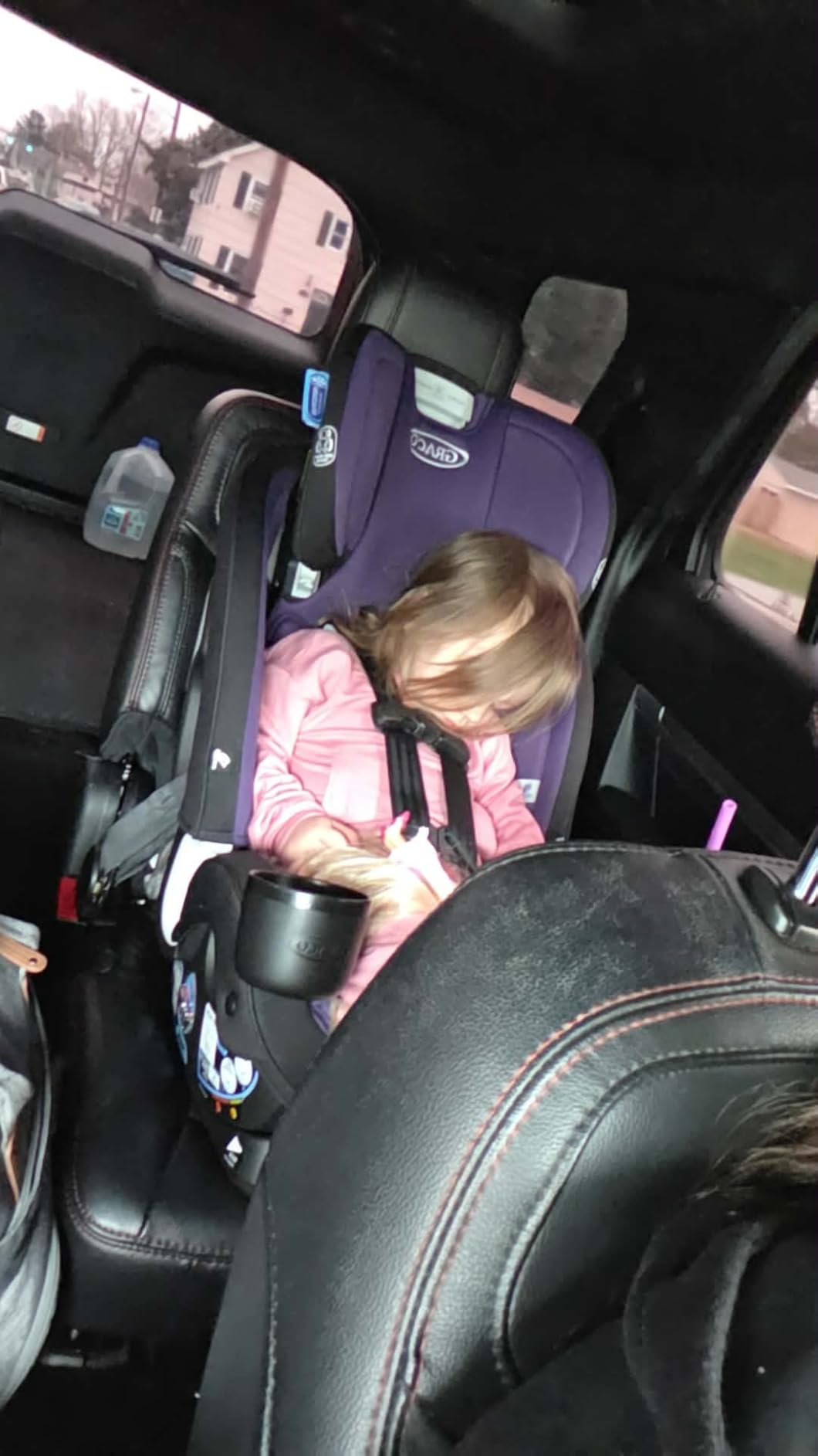 Graco Slimfit 3-in-1 Convertible Car Seat, Space Saving Design, Forward & Rear-Facing, Highback Booster Option - Sydney customer photo 1