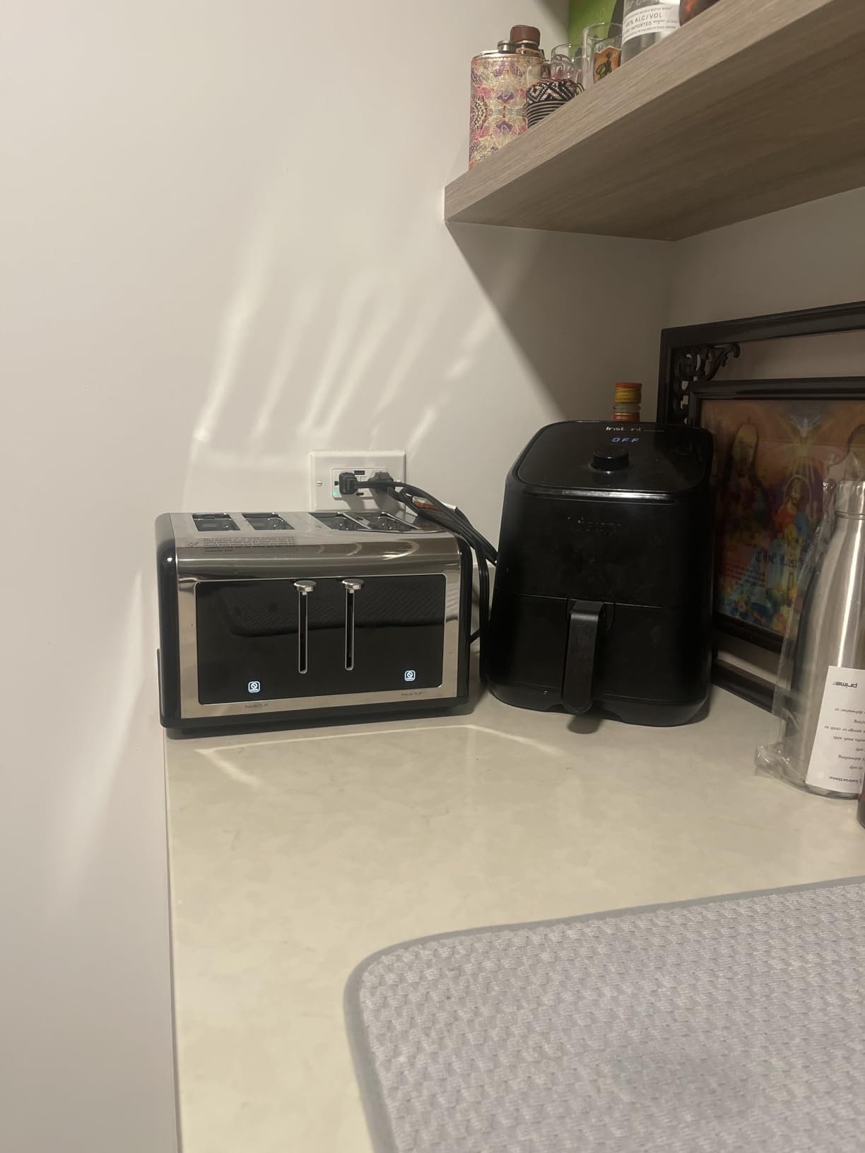 4 Slice Toaster Touch Screen, Stainless Steel Toasters Digital Timer, Dual Control Panel Toasters, 8 Shade Settings 6 Bread Types for Bagel, Cancel, Defrost 1650W customer photo 1
