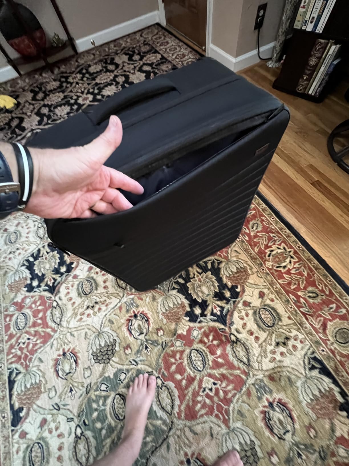 Away Softside Large Checked Suitcase, 29 Inch Expandable Luggage For Men & Women, Durable Nylon Exterior, TSA Approved Lock, Ideal For Trips 2+ Weeks, Coast Blue customer photo 2