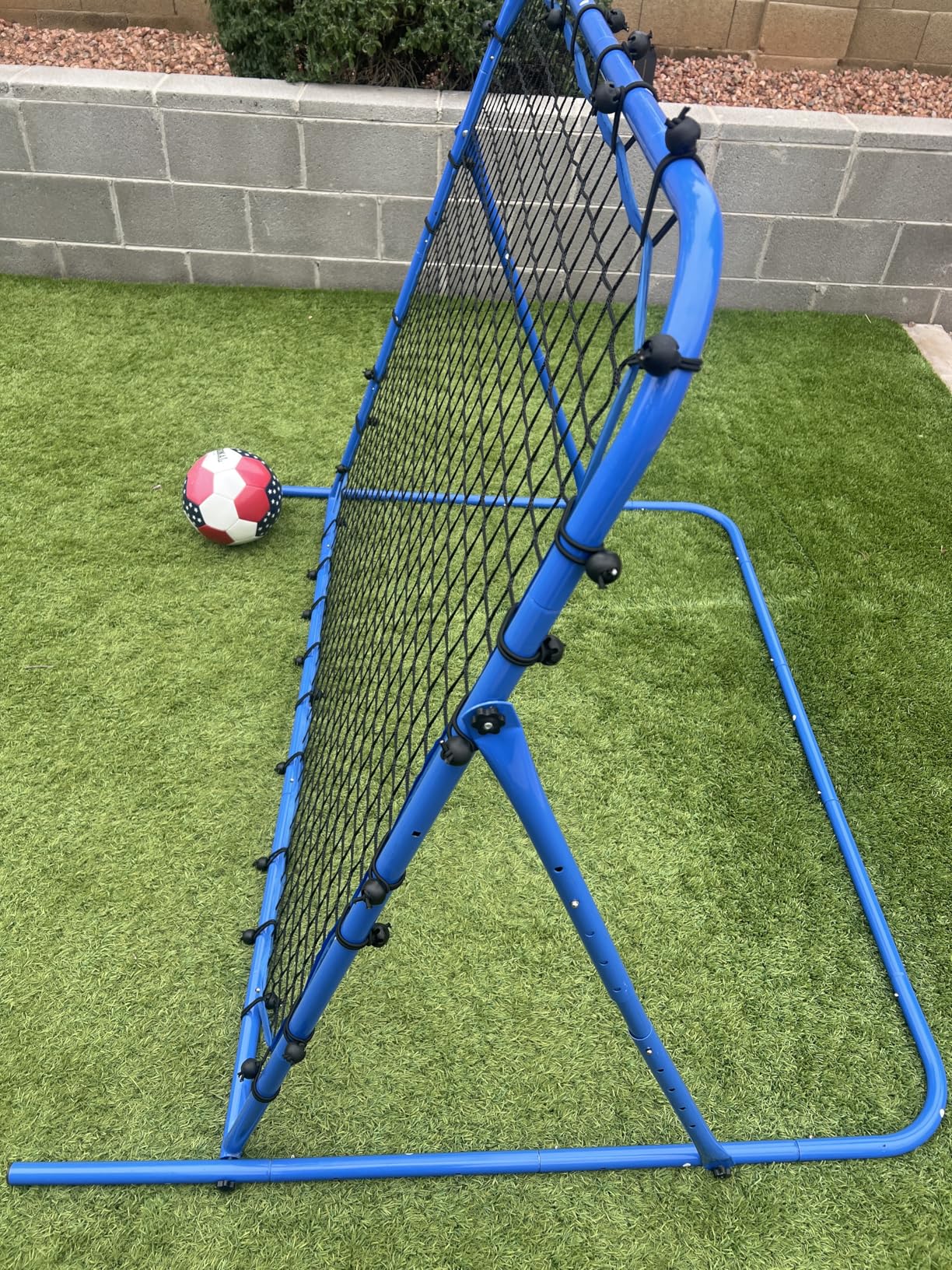 Soccer Baseball Rebounder Net, Soccer Goal Net, Volleyball Softball Rebound Pitchback Net Quick-Switch Angle Training for Control, Passing Practice, Bounce Back Rebounder Goals Gifts Trainer Equipment customer photo 2