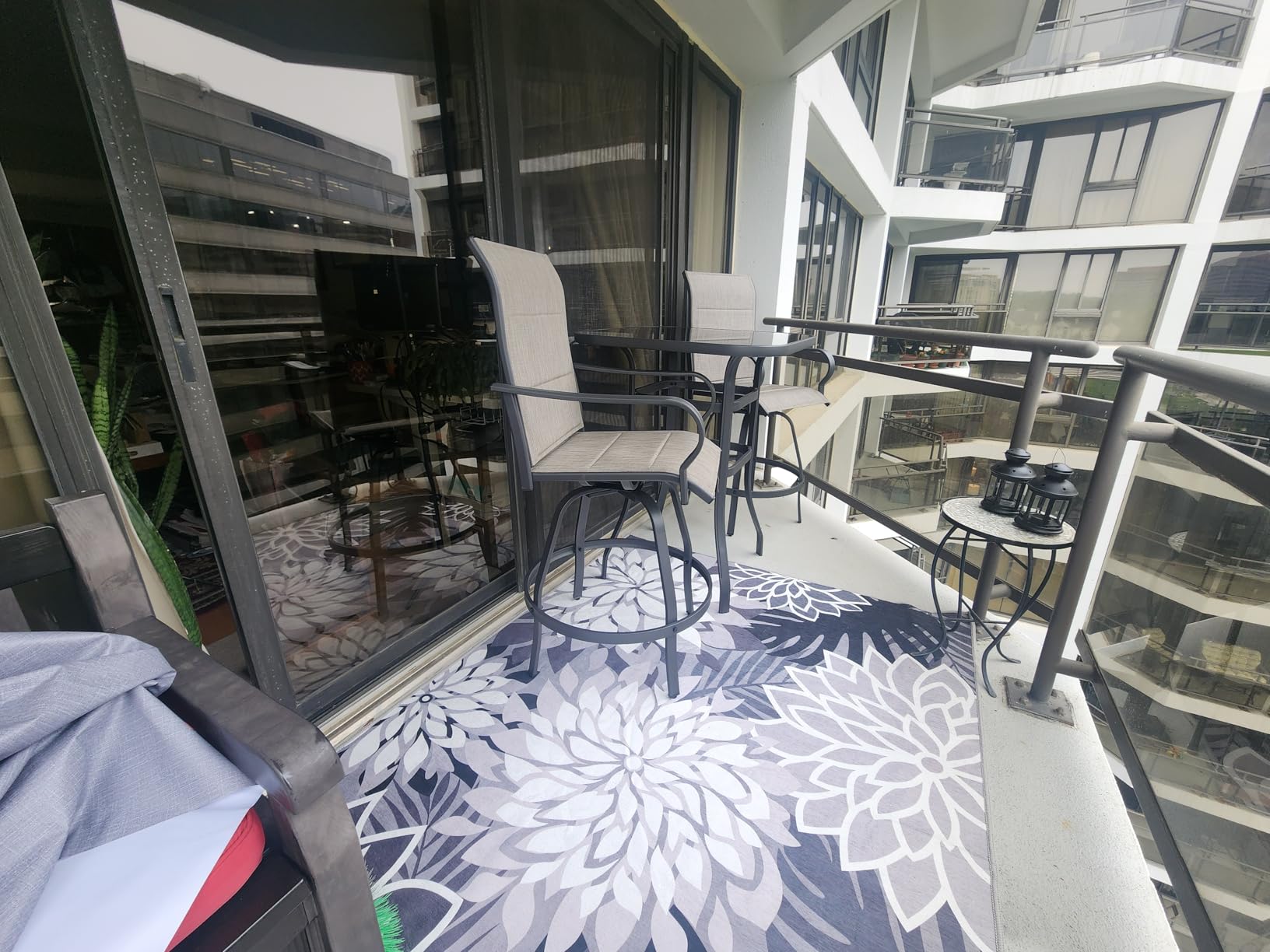 Colorful 5x8 Outdoor Area Rug Washable Multicolored Patio Rug Tropical Botanical Floral Chenille Waterproof Outdoor Carpet for Living Room, Deck, Backyard, Porch, Rainbow customer photo 1