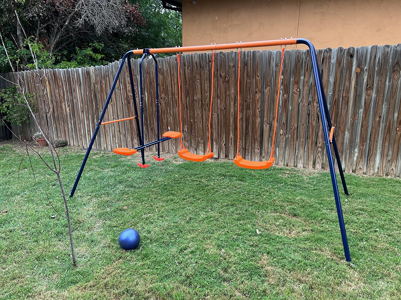 SUPER DEAL 6-in-1 Outdoor Swing Set for Kids, Heavy Duty Metal Playset with Adjustable Swings, Climbing Ladder, Rope Net, Swing Glider and Basketball Hoop, Backyard Playground Equipment for Ages 3-12 customer photo 1